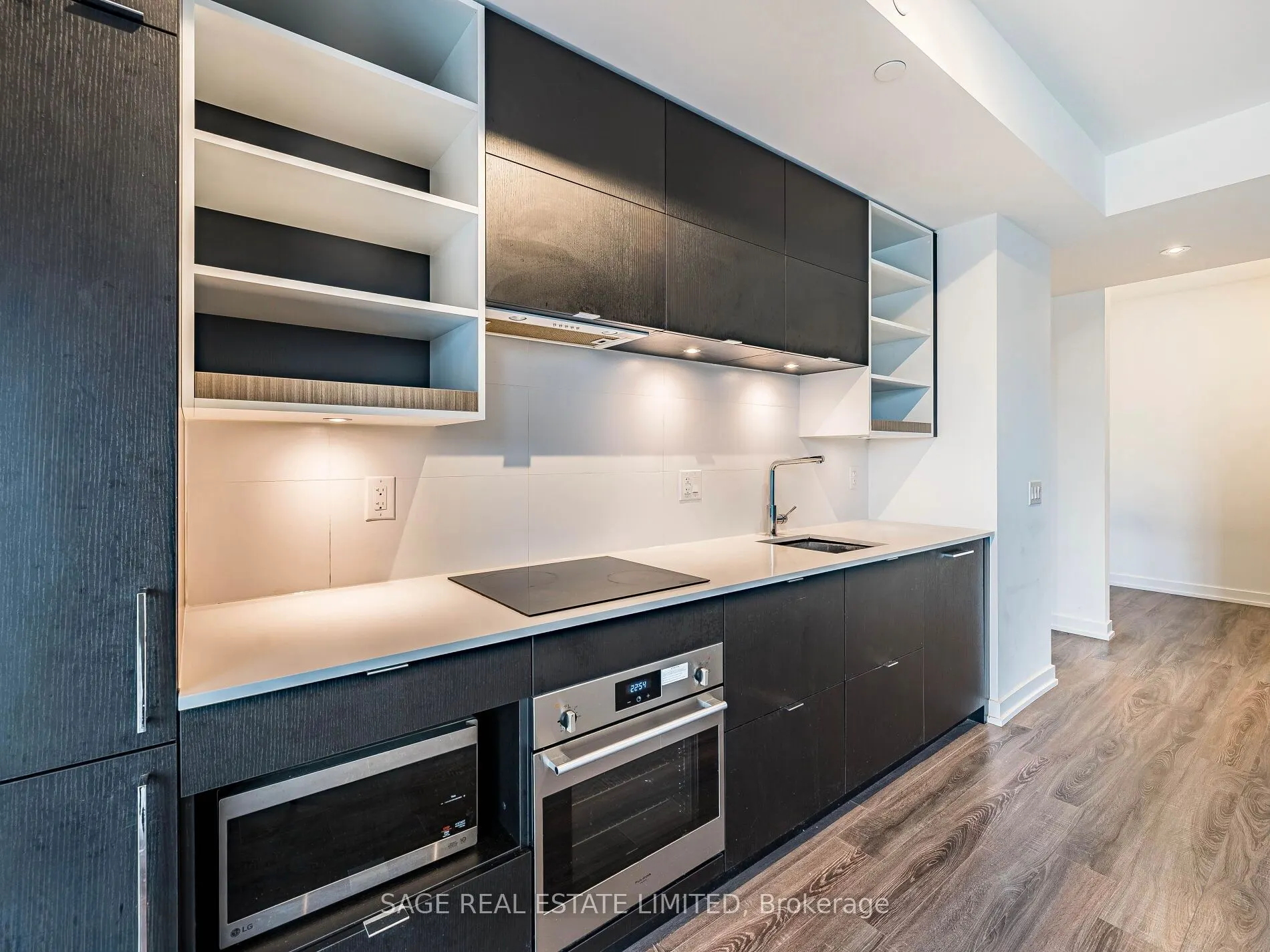 20 Edward Street, #2319
