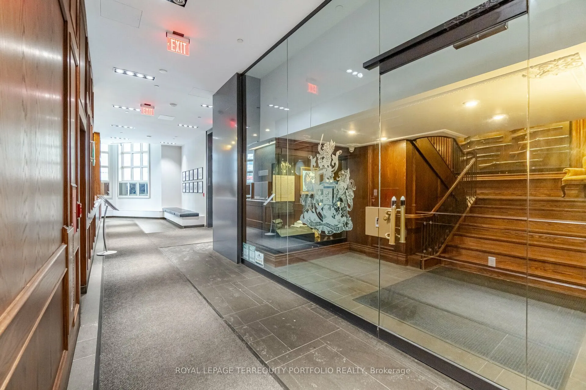 426 University Avenue, #3709