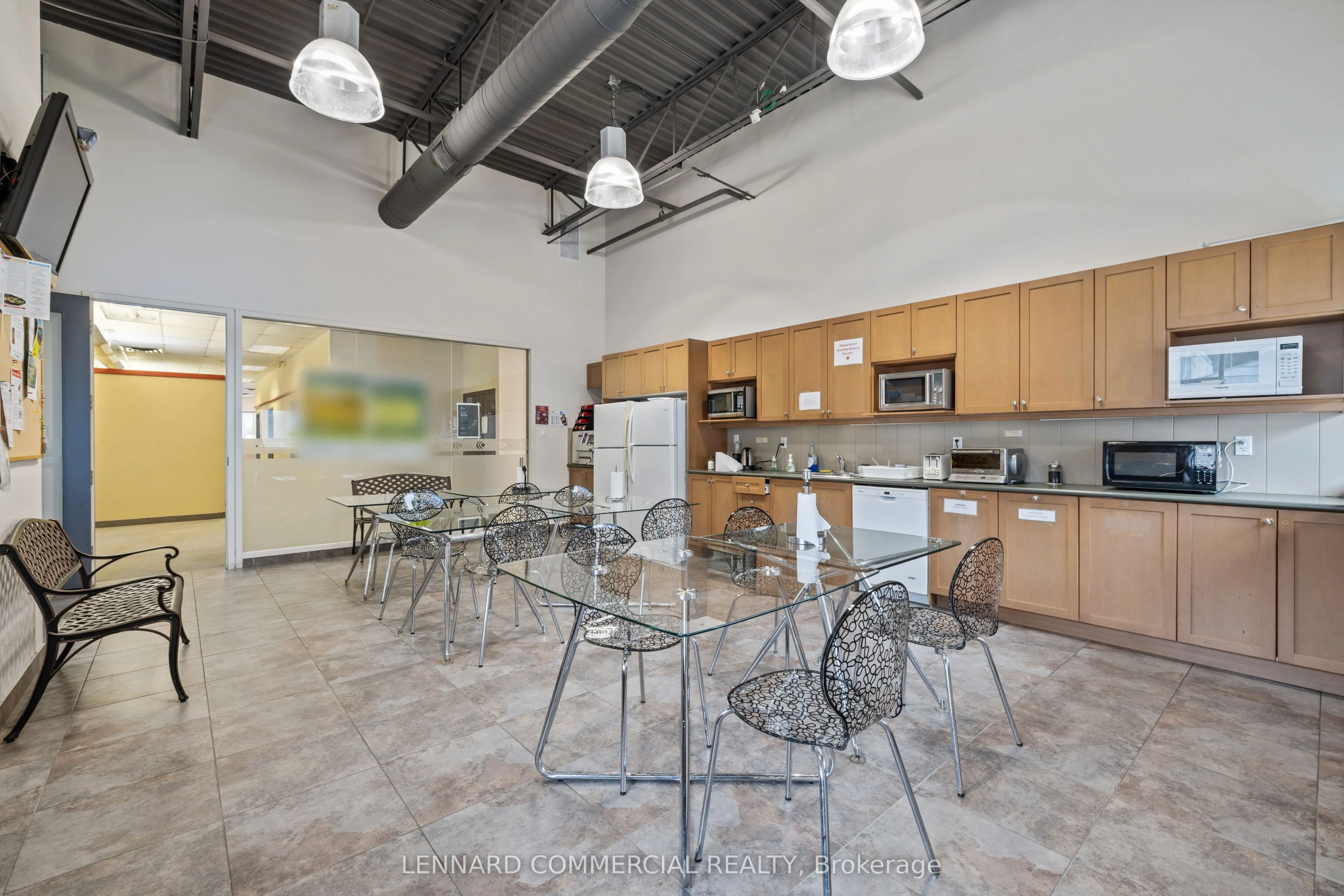 235-255 Lesmill Road, #2