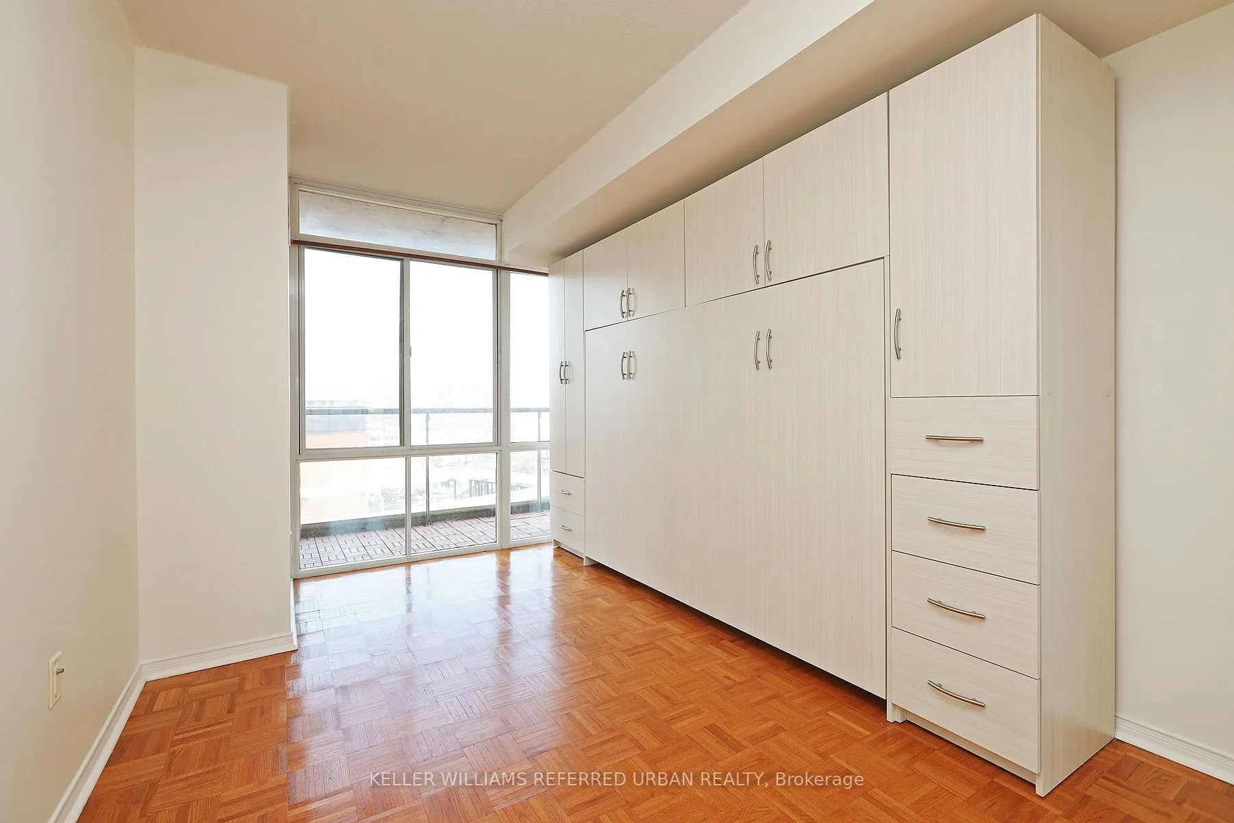 39 Parliament Street, #1008