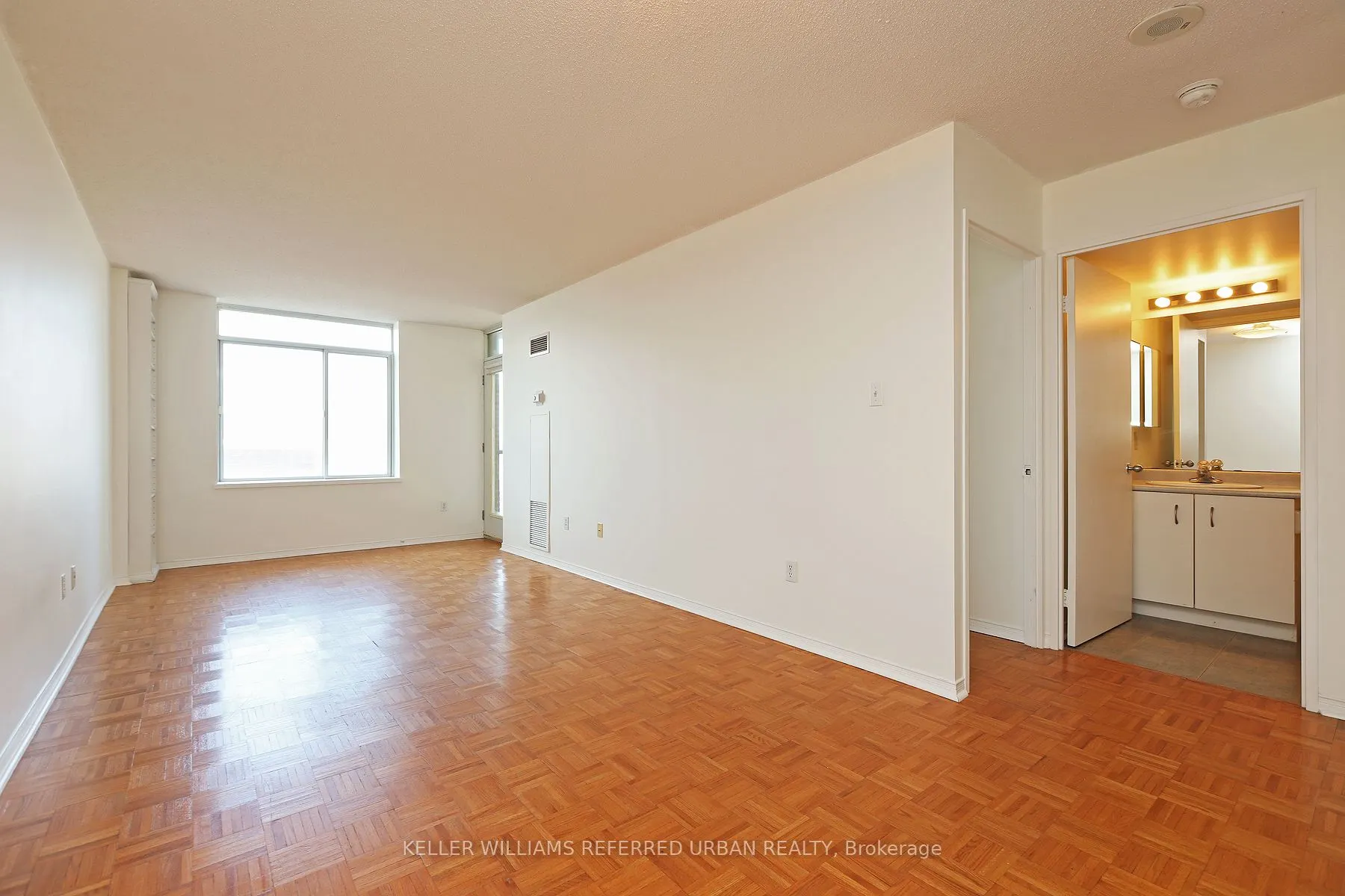 39 Parliament Street, #1008