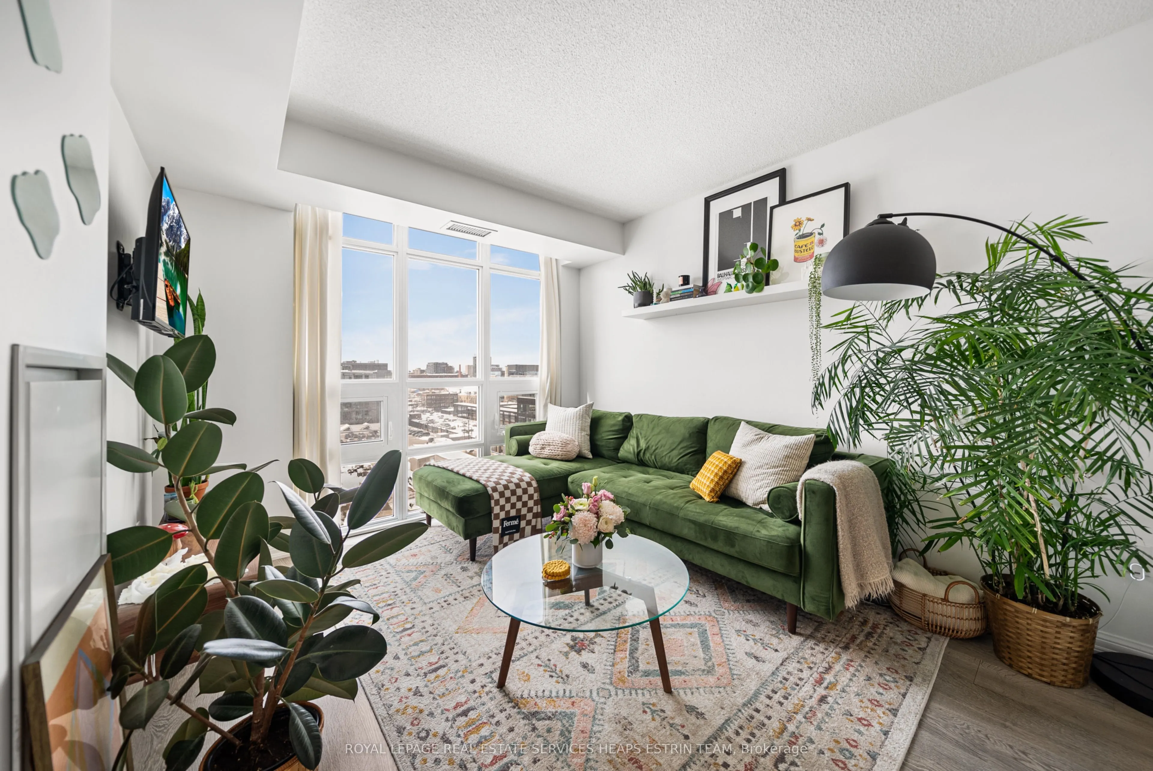 85 East Liberty Street, #1303