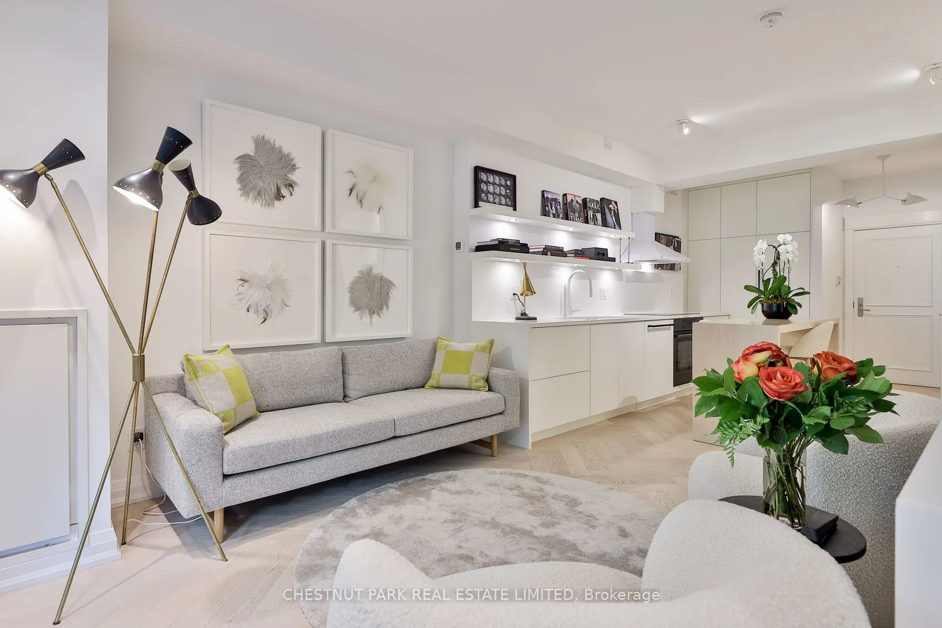 25 Scrivener Square, #201