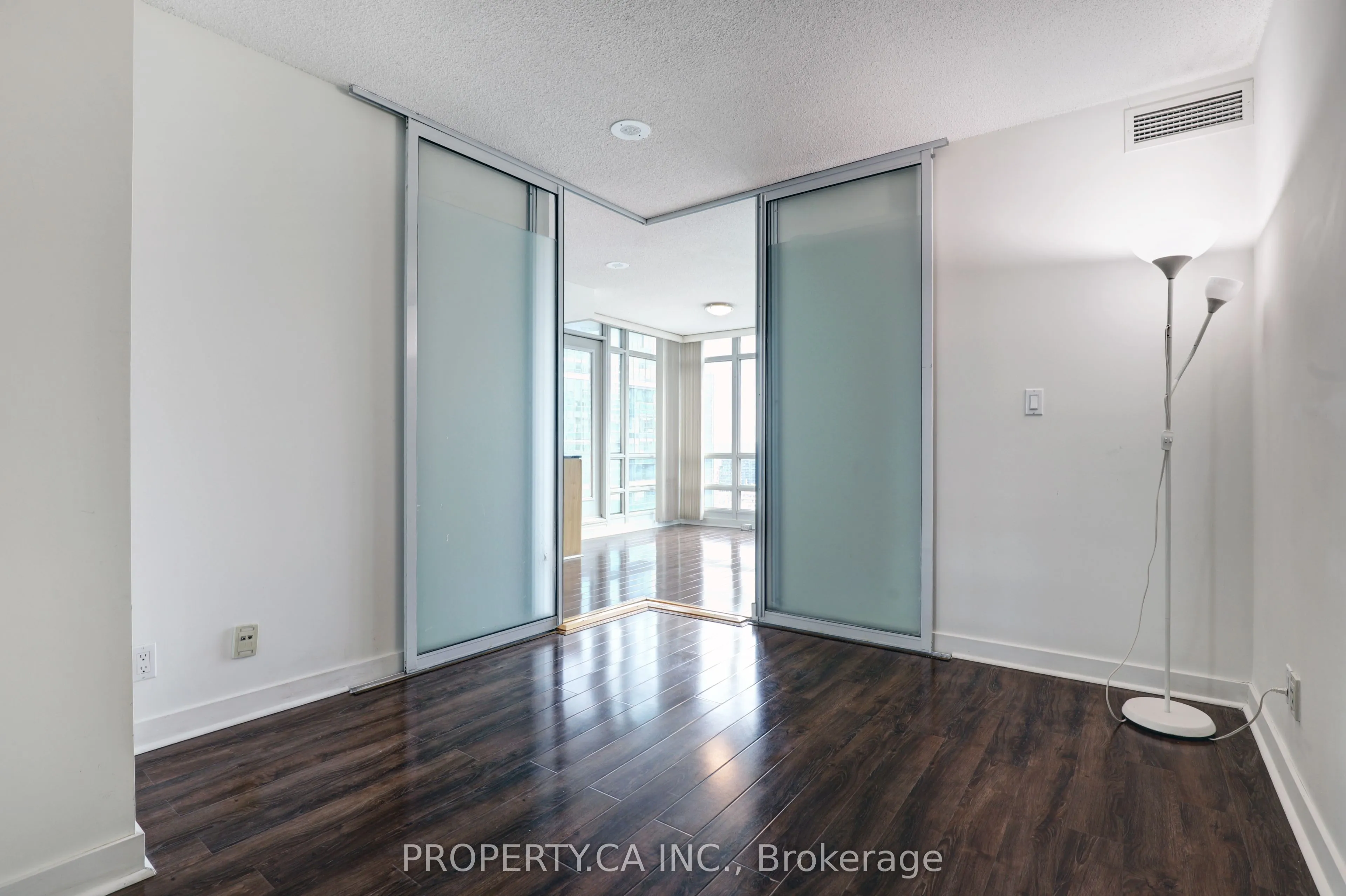 397 Front Street W, #3106