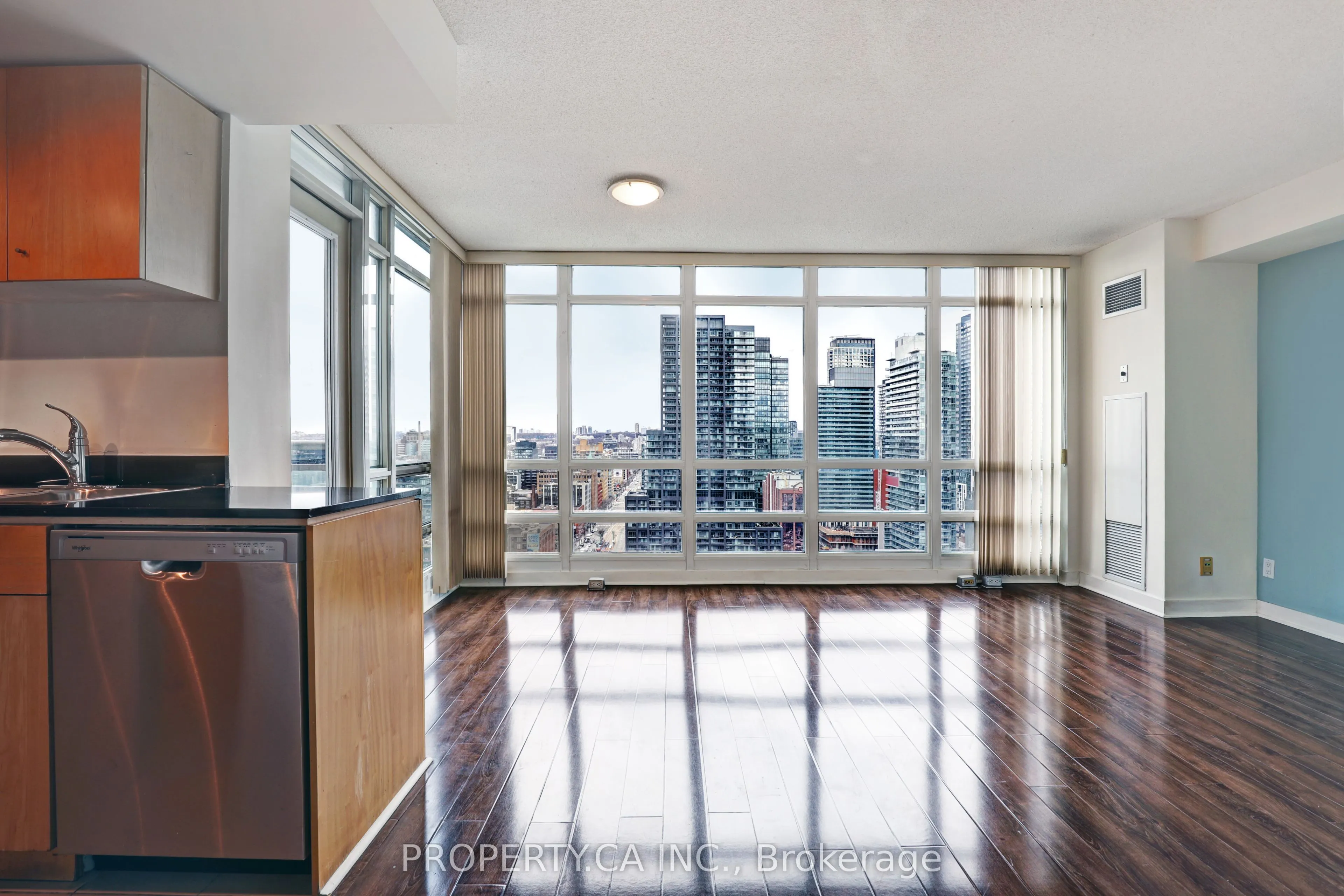 397 Front Street W, #3106