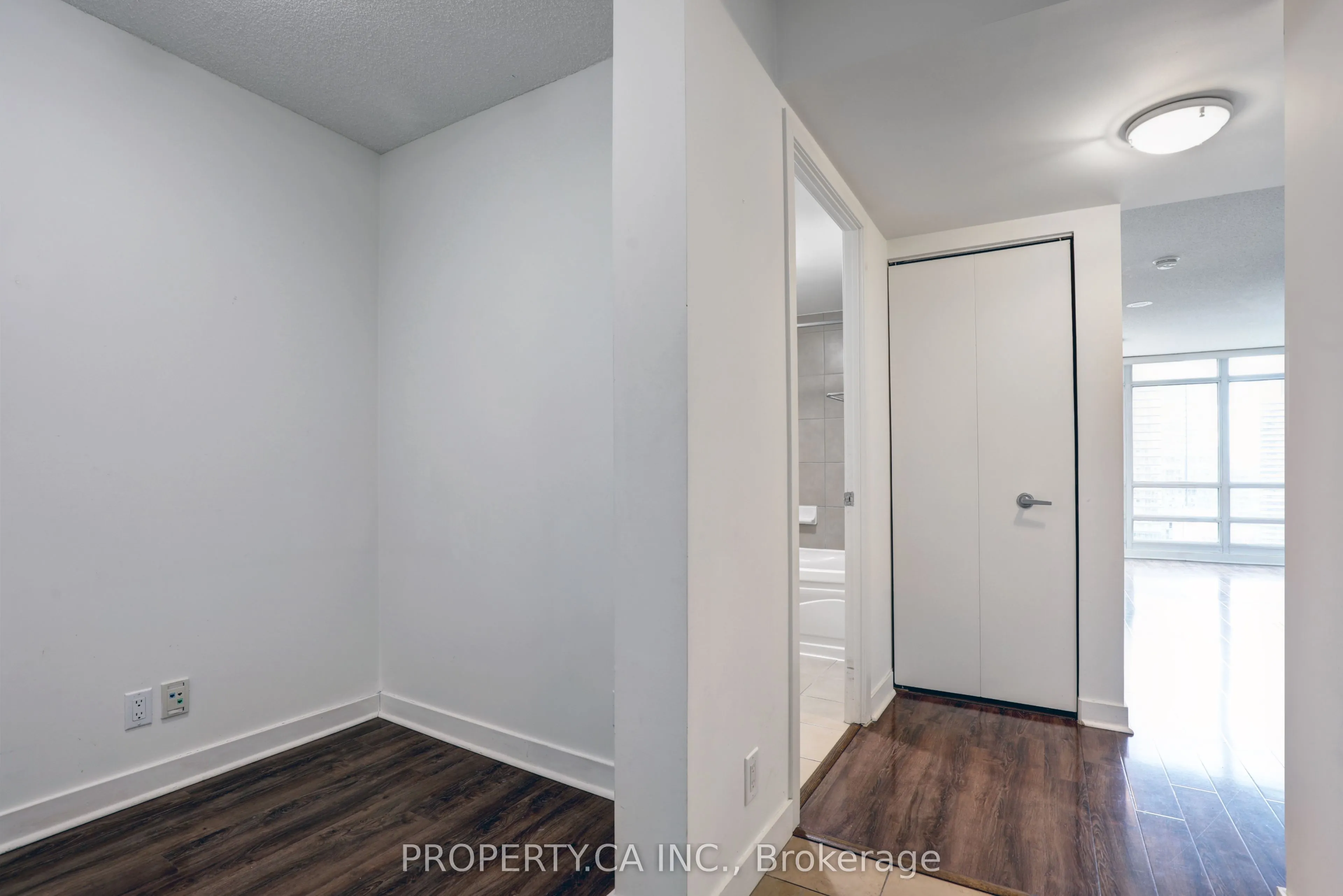 397 Front Street W, #3106