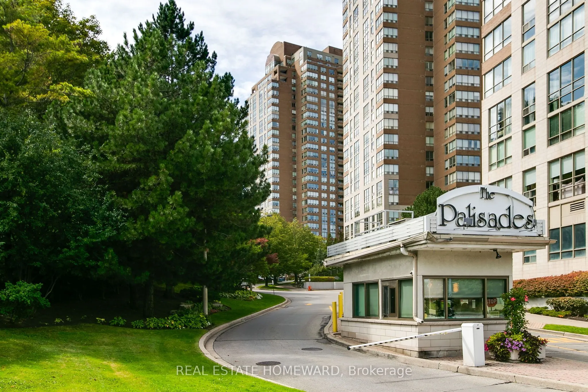 215 Wynford Drive NE, #1006
