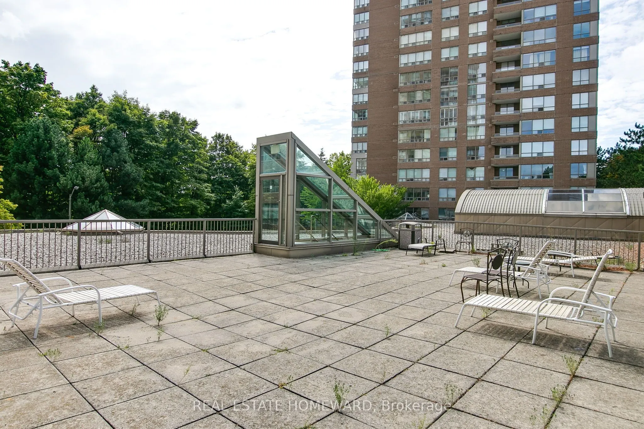 215 Wynford Drive NE, #1006