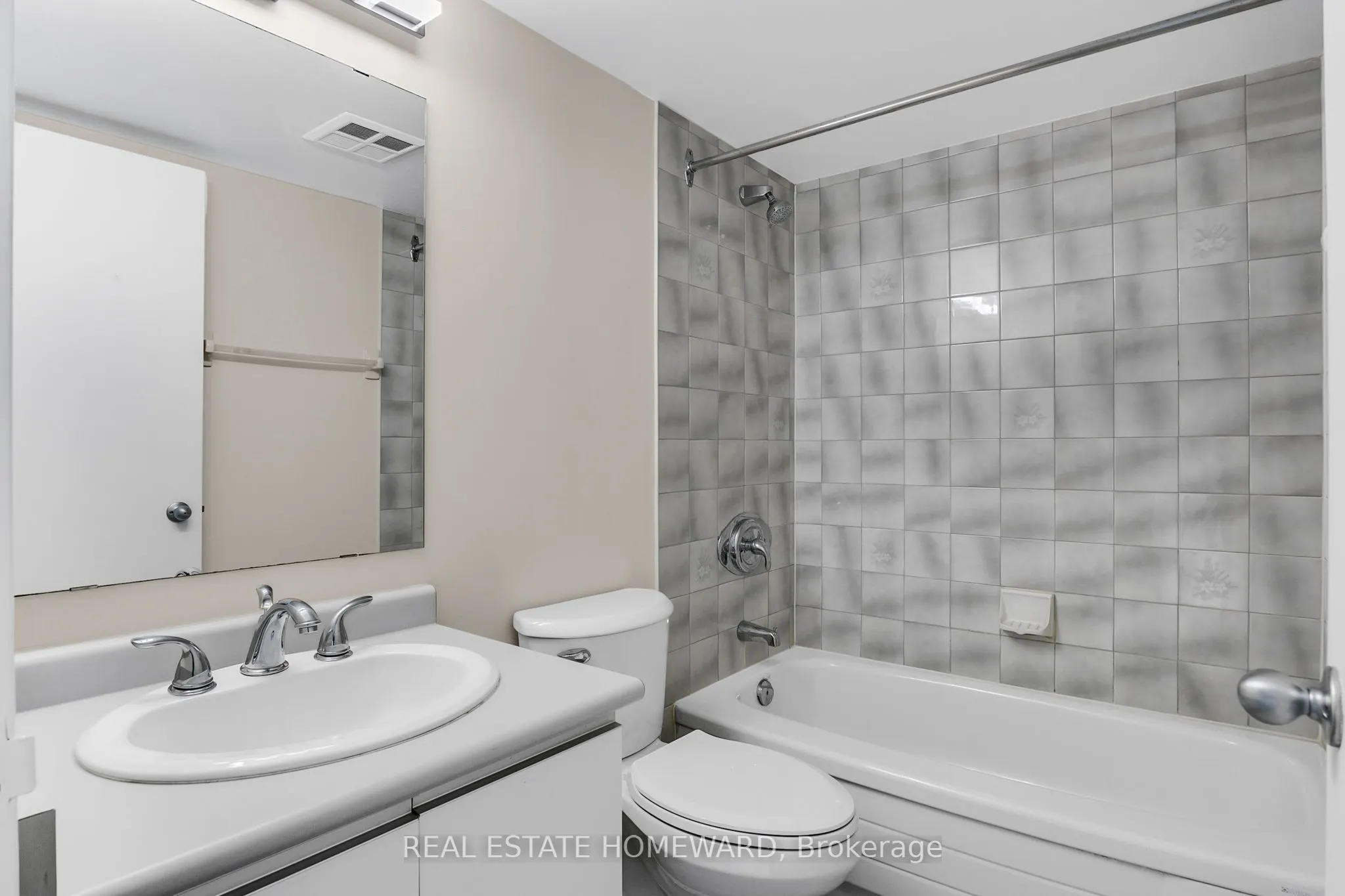 215 Wynford Drive NE, #1006