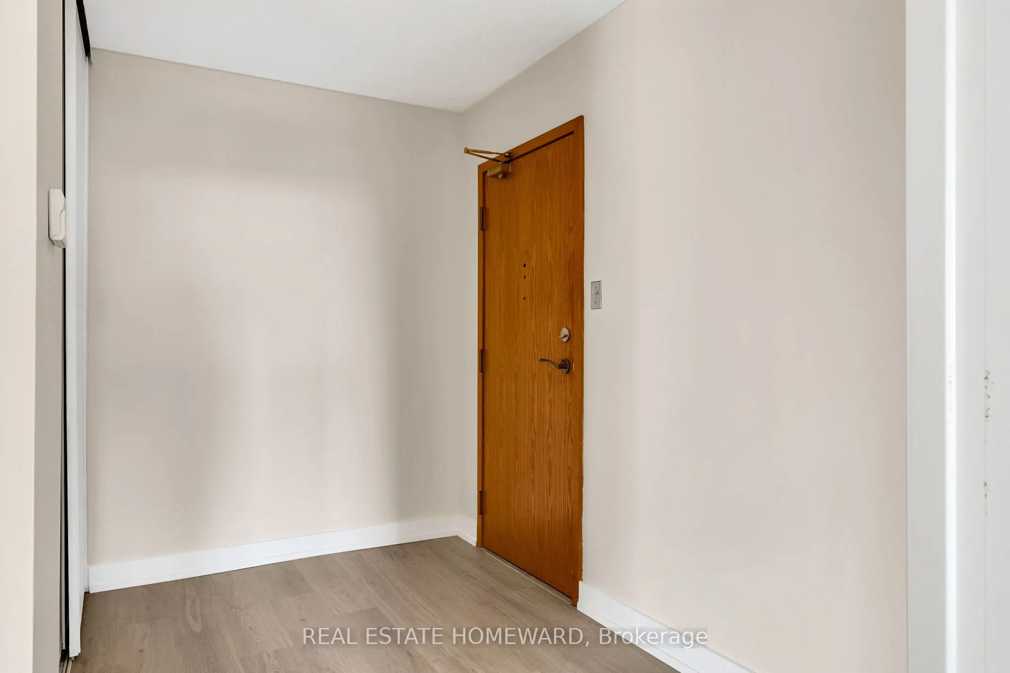 215 Wynford Drive NE, #1006