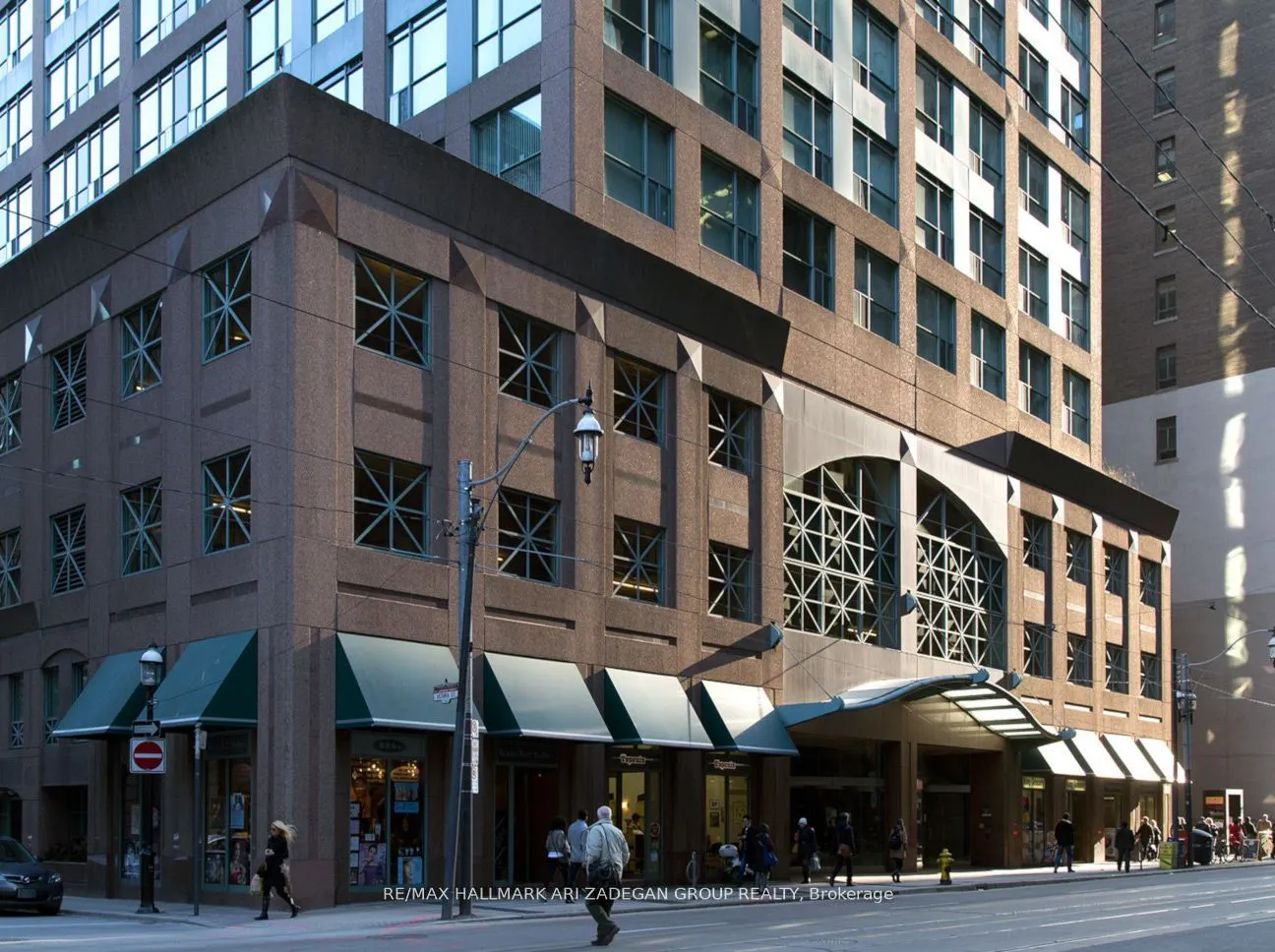 7 King Street E, #1513