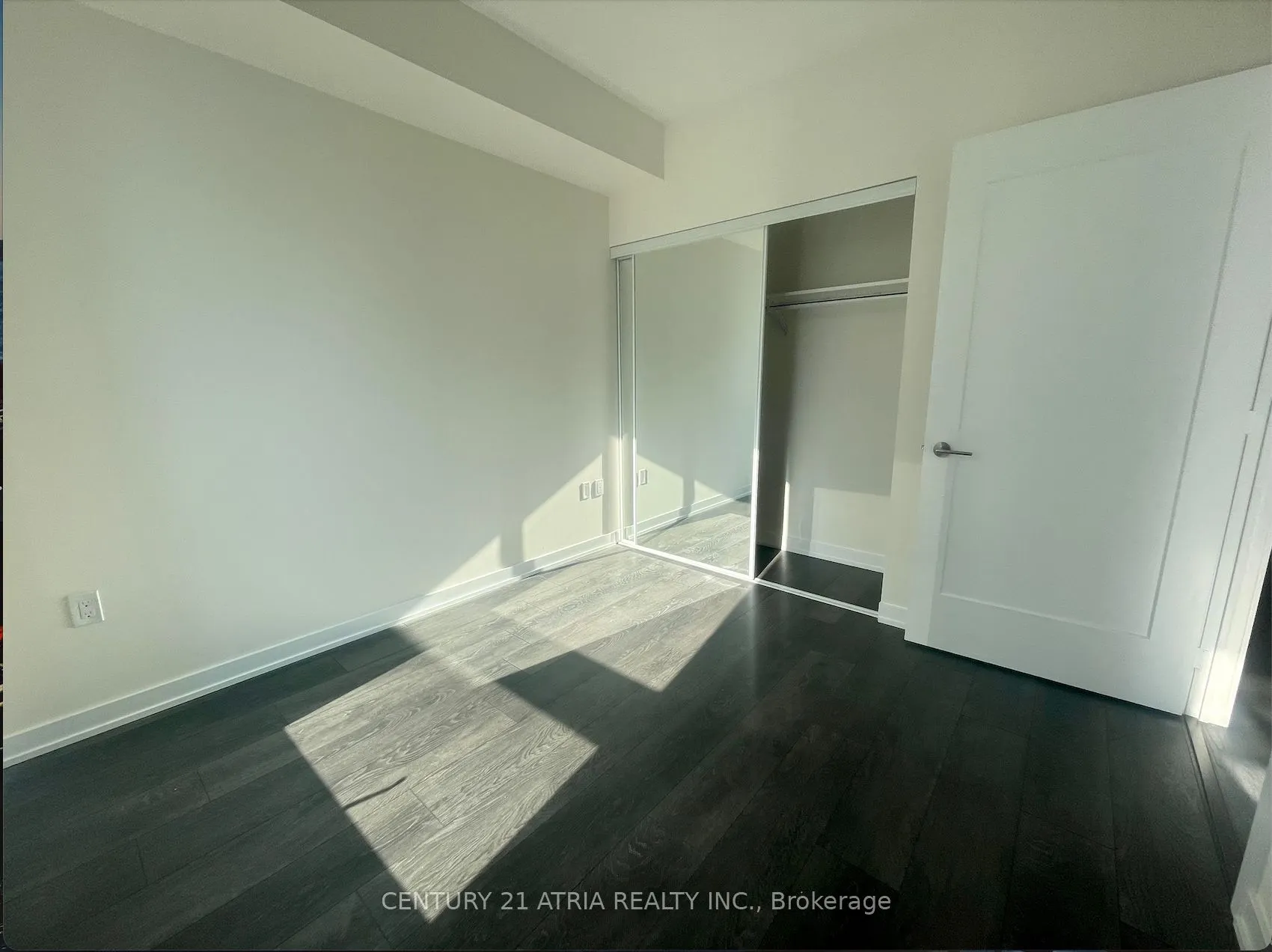 28 Freeland Street, #1503