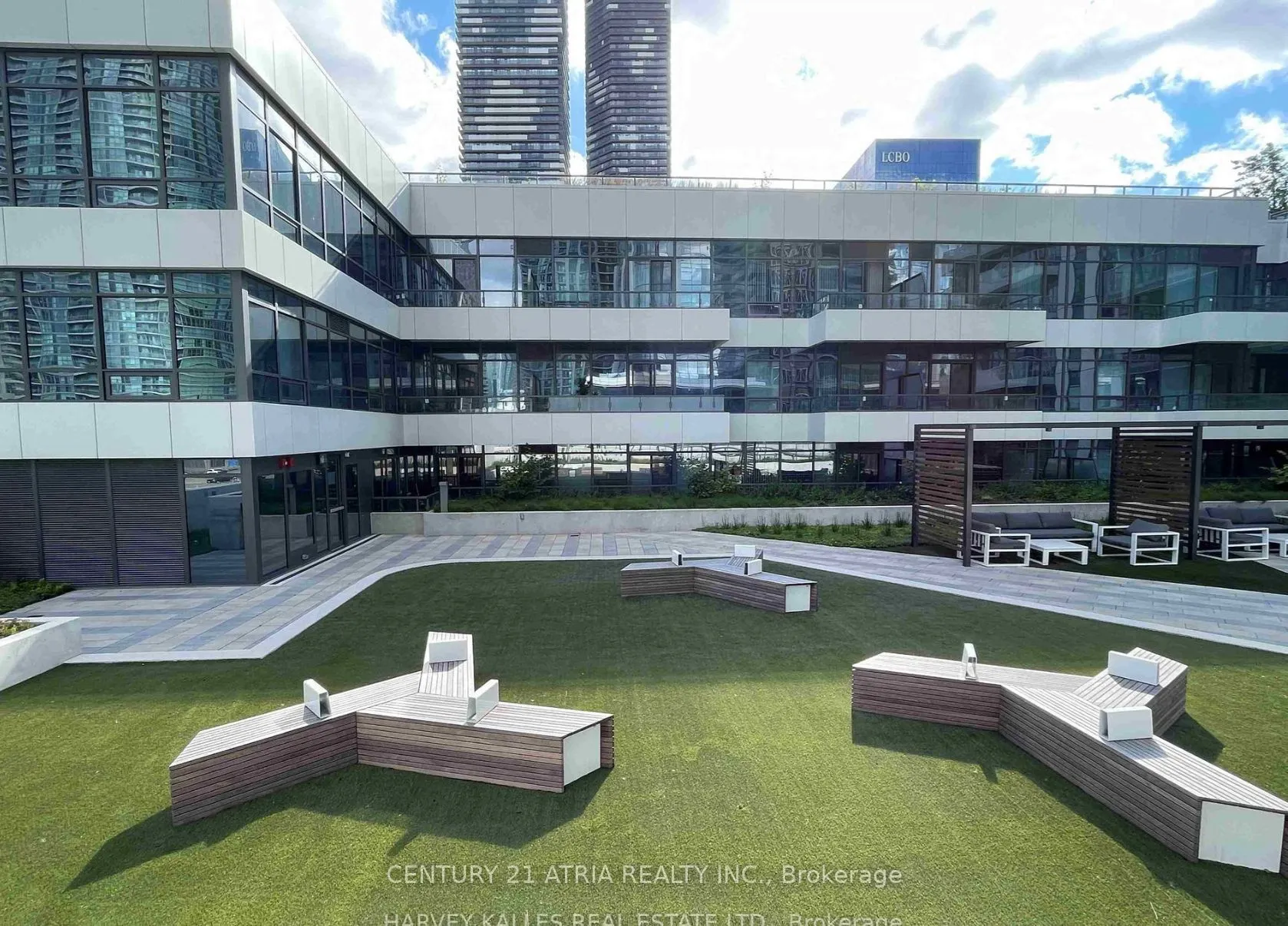 28 Freeland Street, #1503