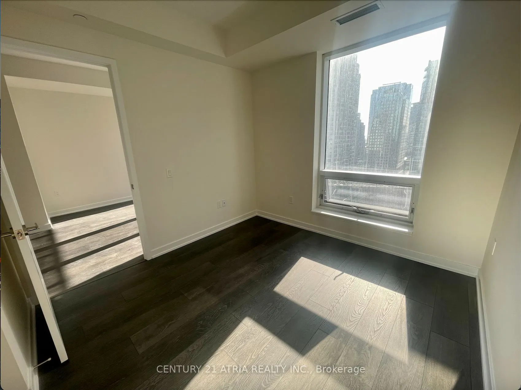 28 Freeland Street, #1503