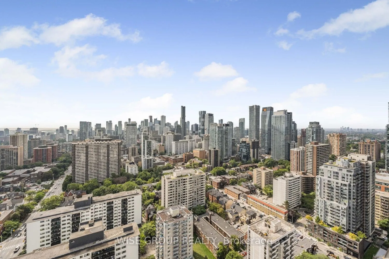 101 Charles Street E, #3202