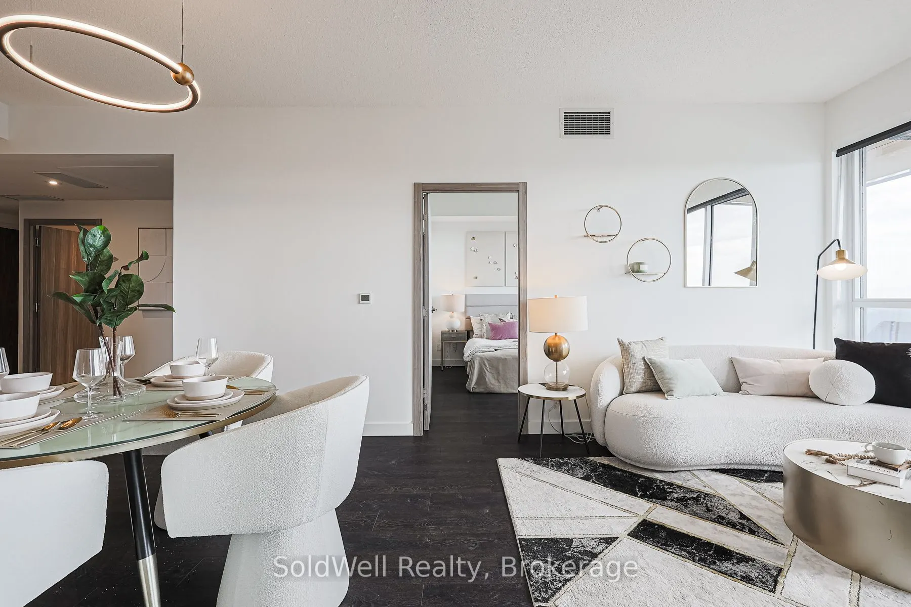 25 Mcmahon Drive, #1603