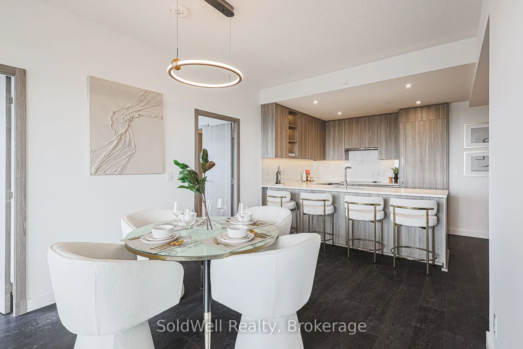 25 Mcmahon Drive, #1603