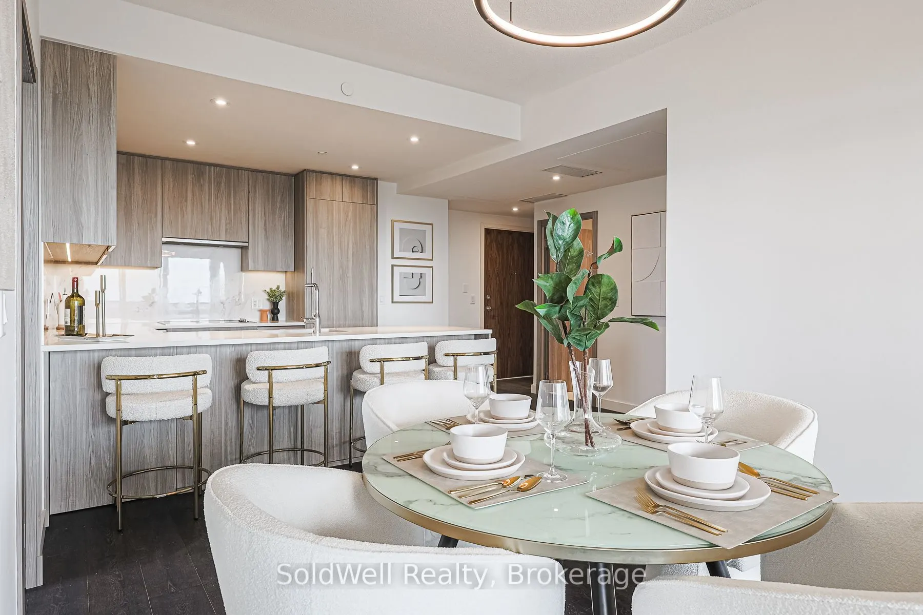 25 Mcmahon Drive, #1603