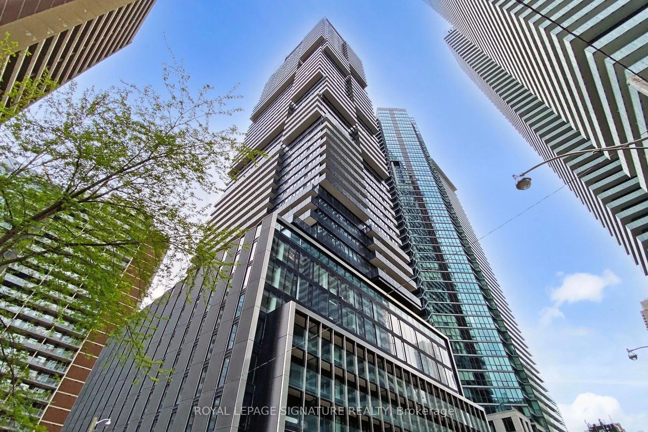 61 Charles Street E, #402