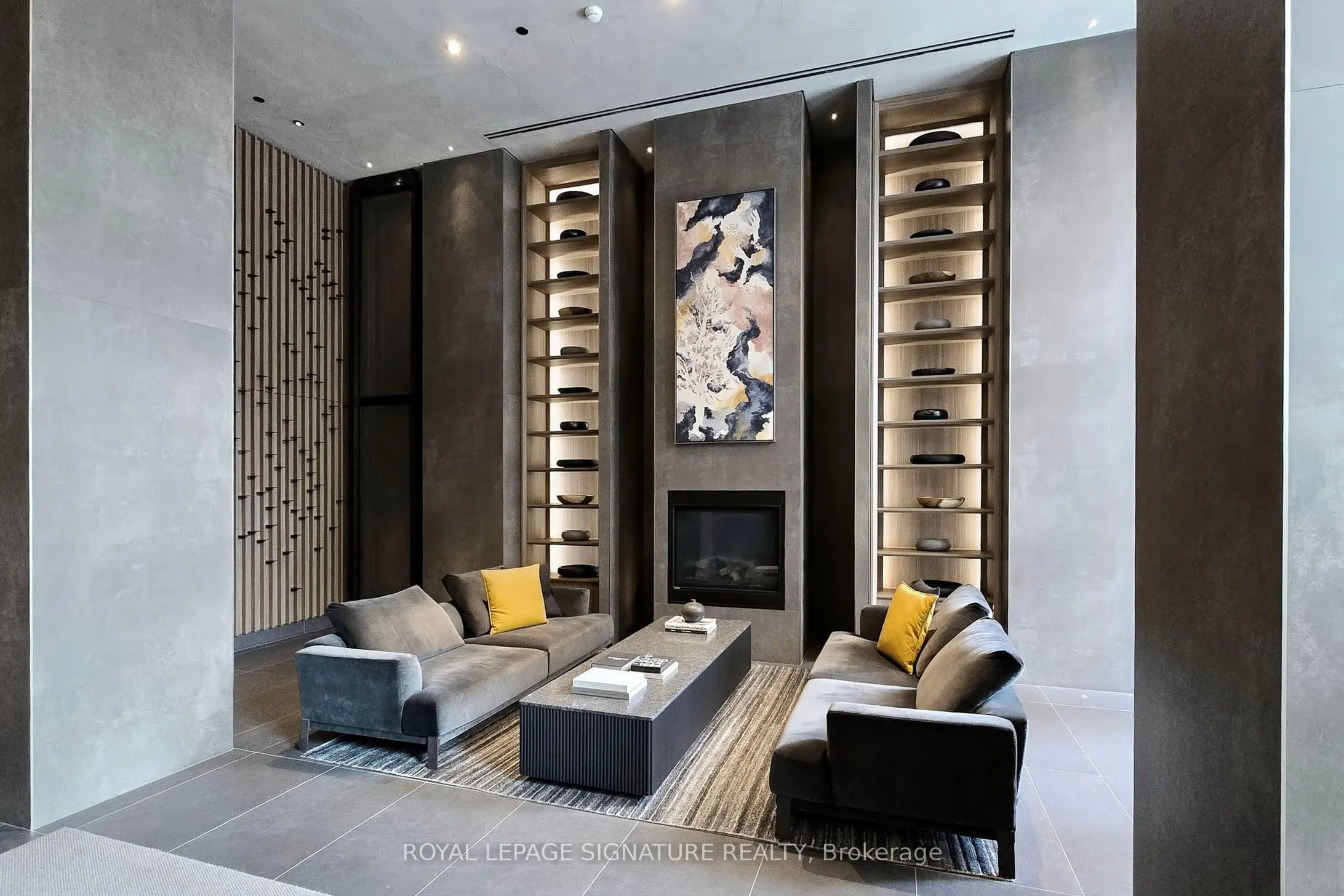 61 Charles Street E, #402