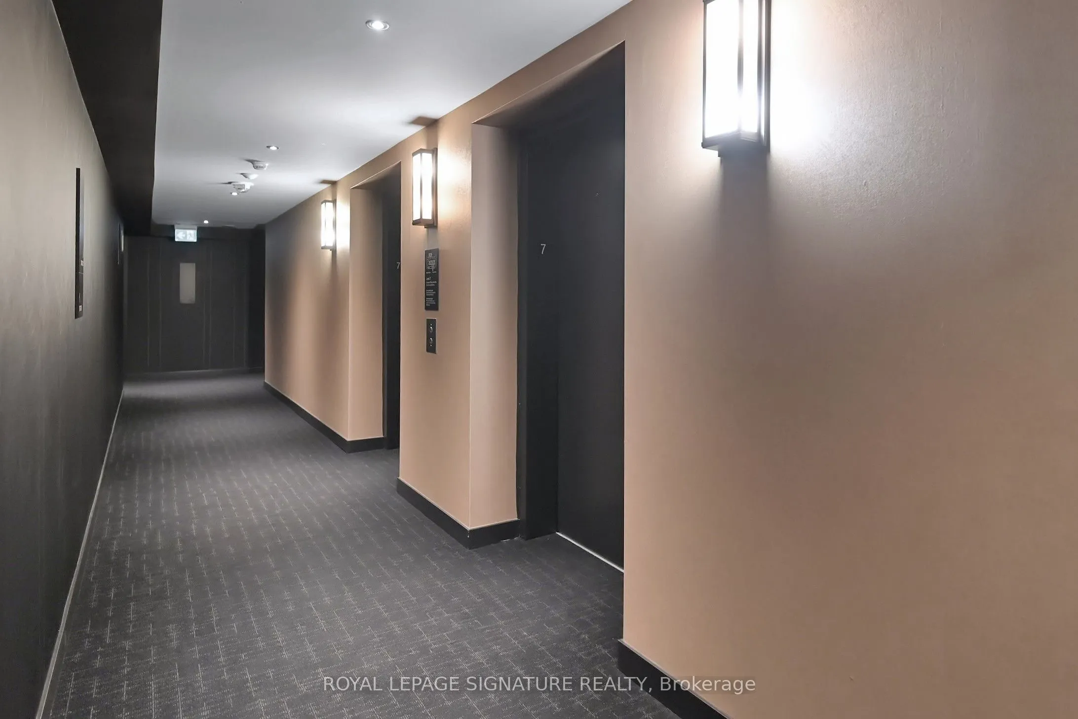 61 Charles Street E, #402