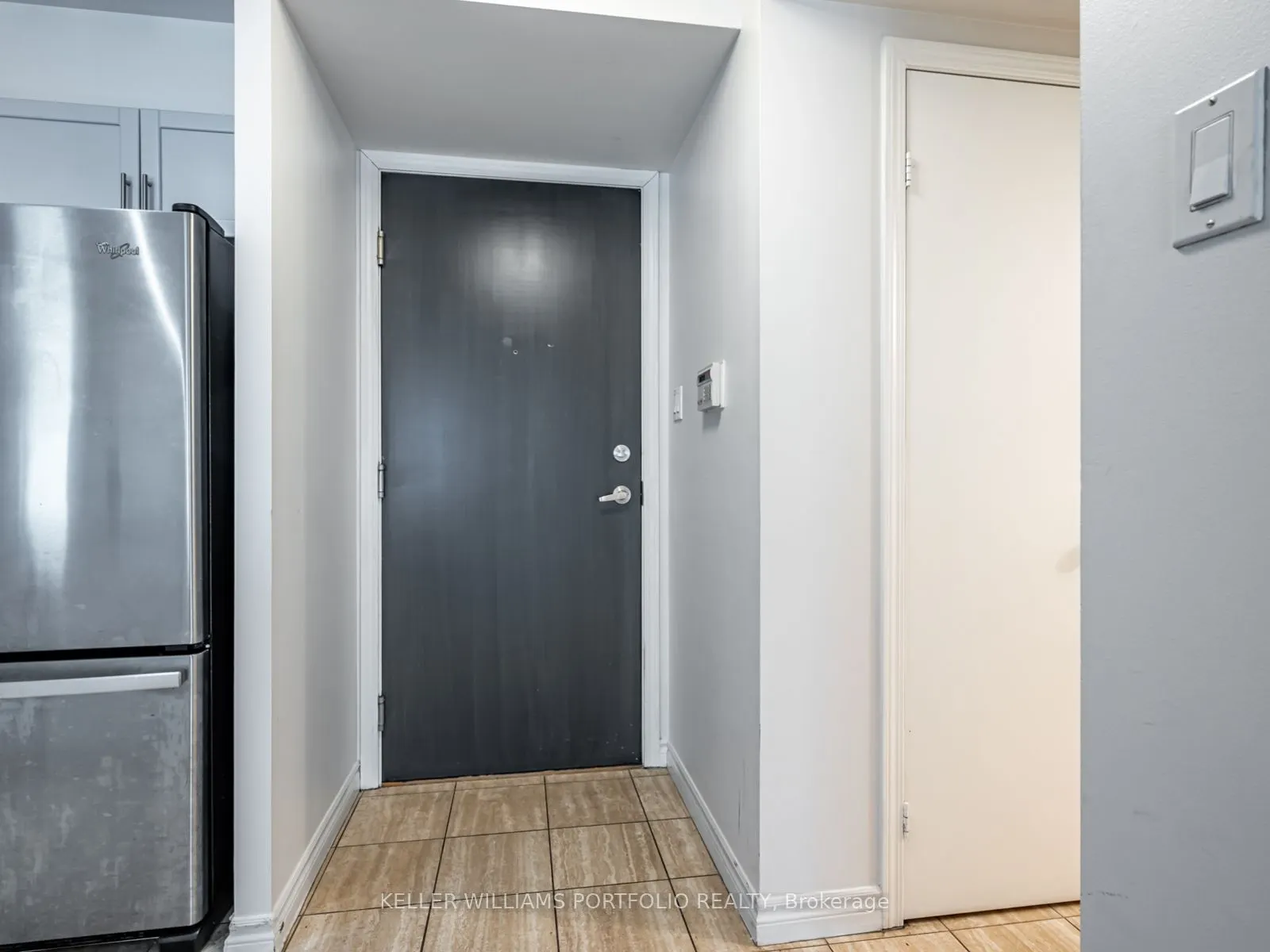 600 Queens Quay W, #307