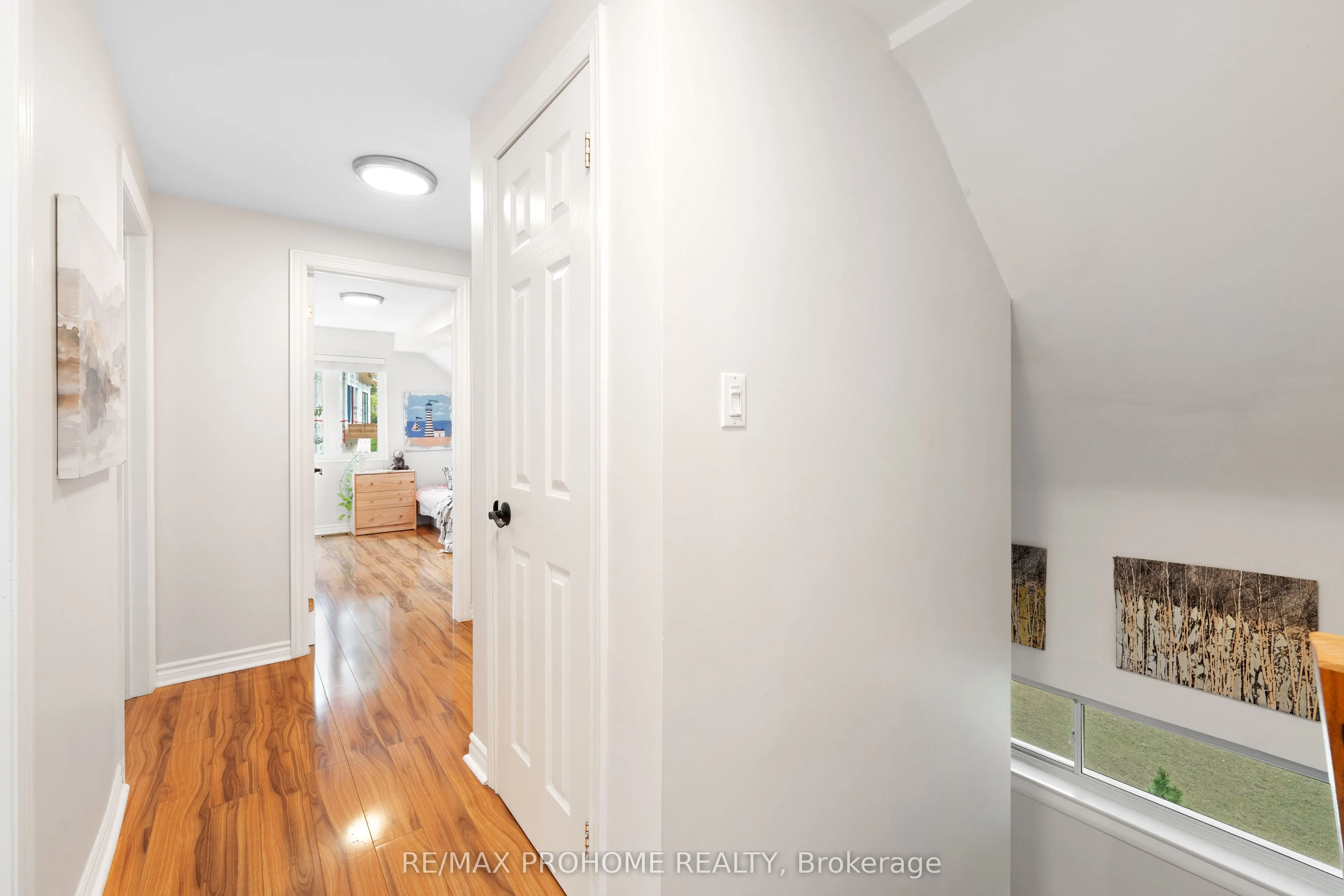 39 Addison Crescent