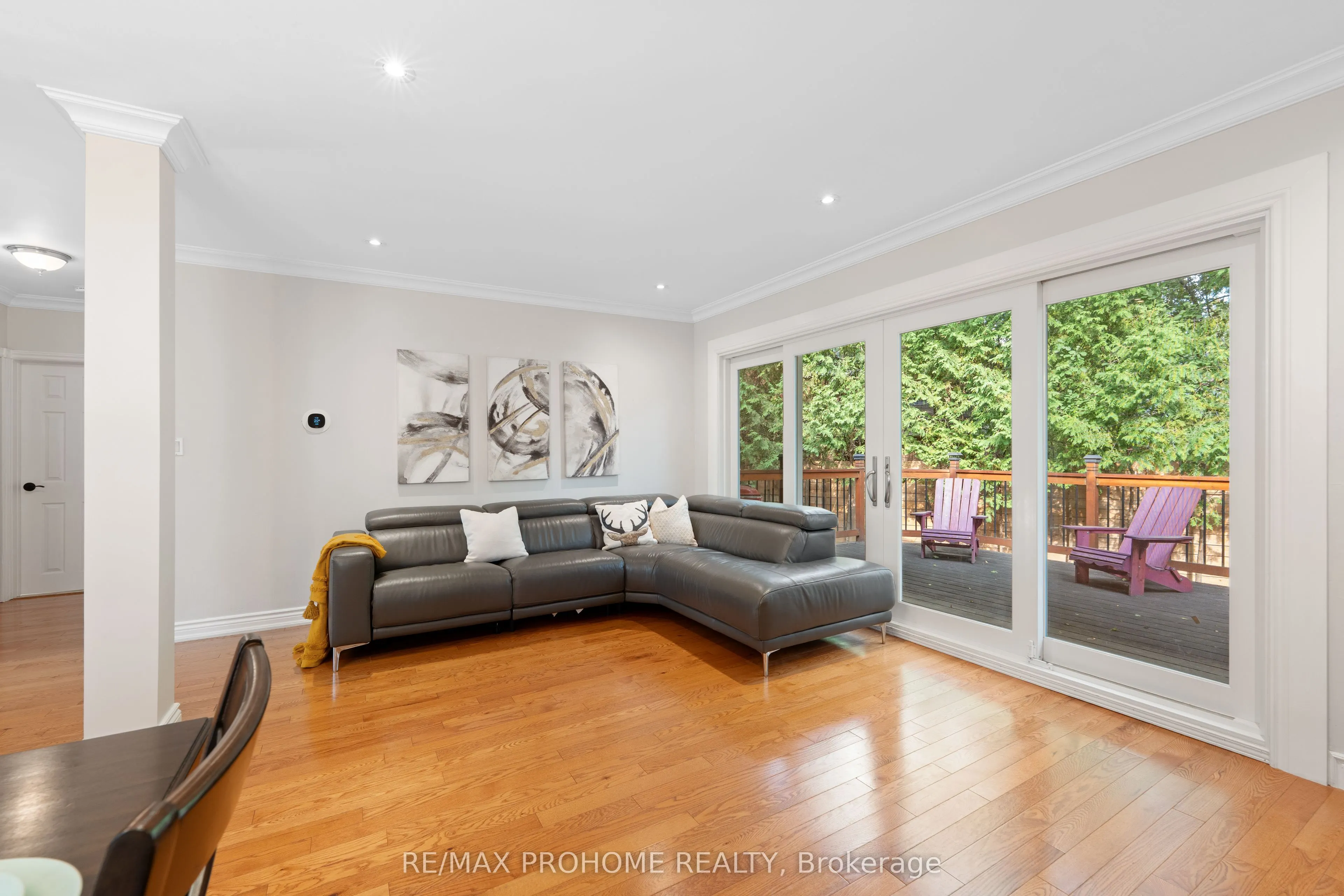 39 Addison Crescent