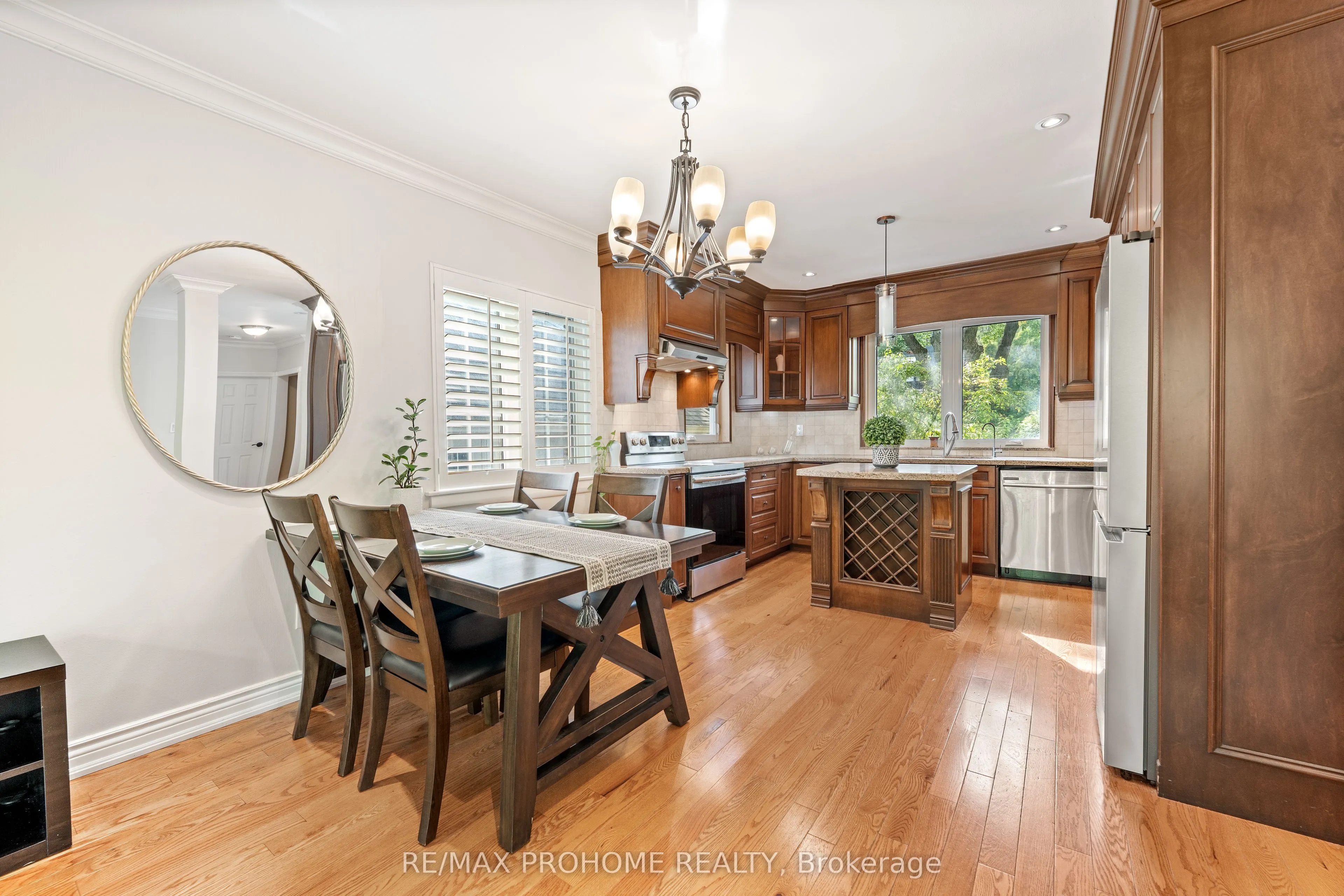 39 Addison Crescent