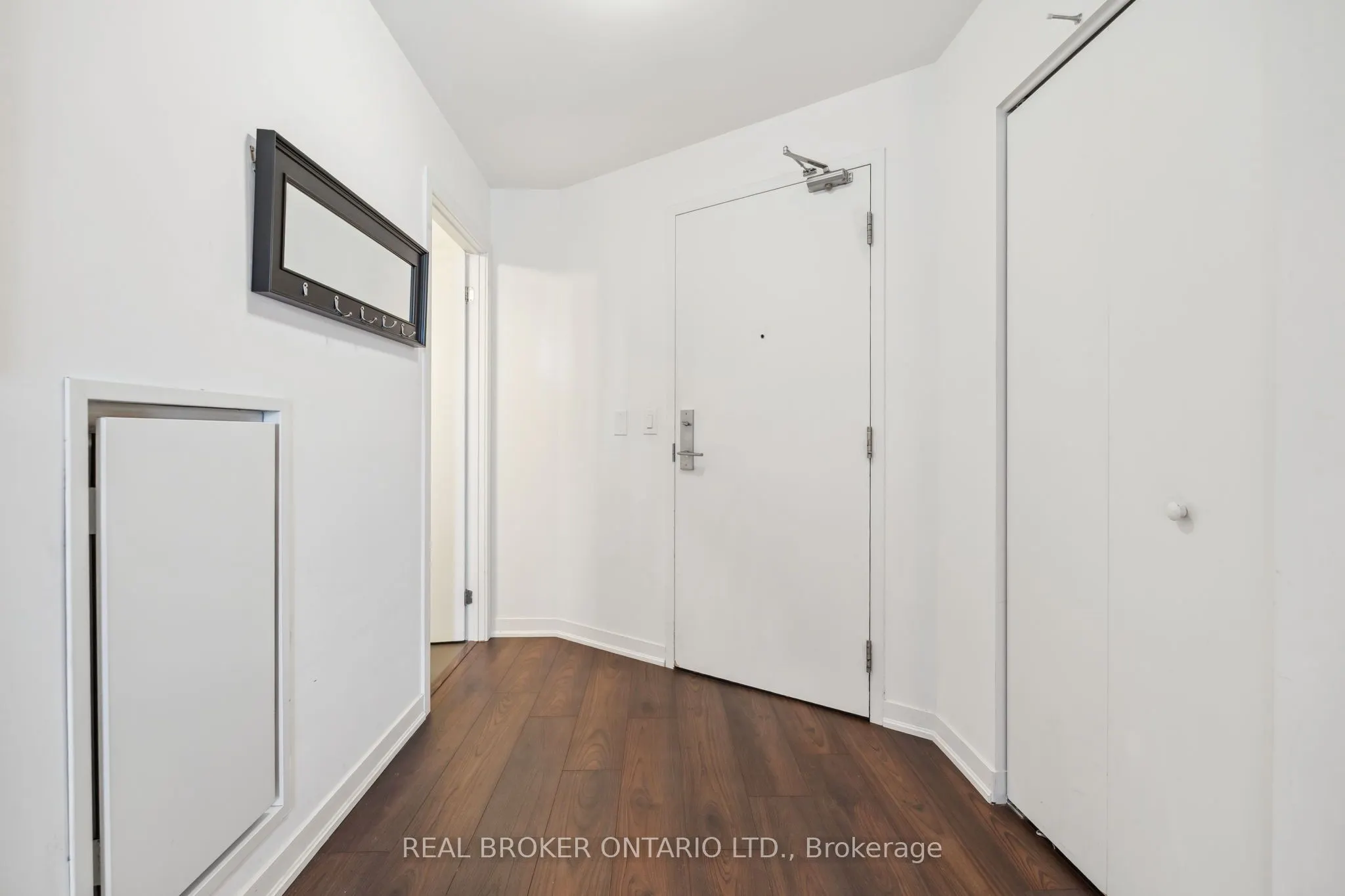 51 East Liberty Street, #1115