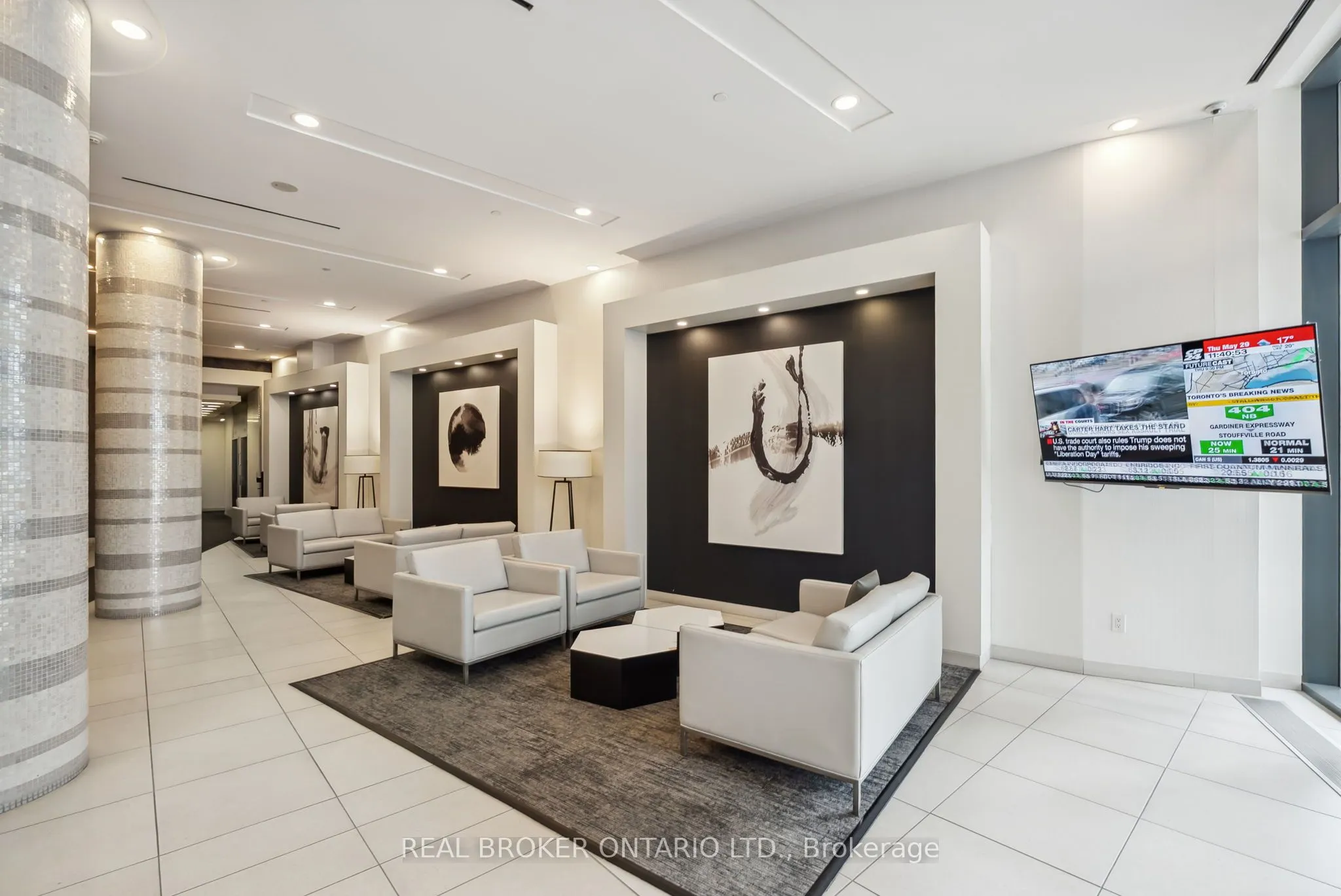 51 East Liberty Street, #1115