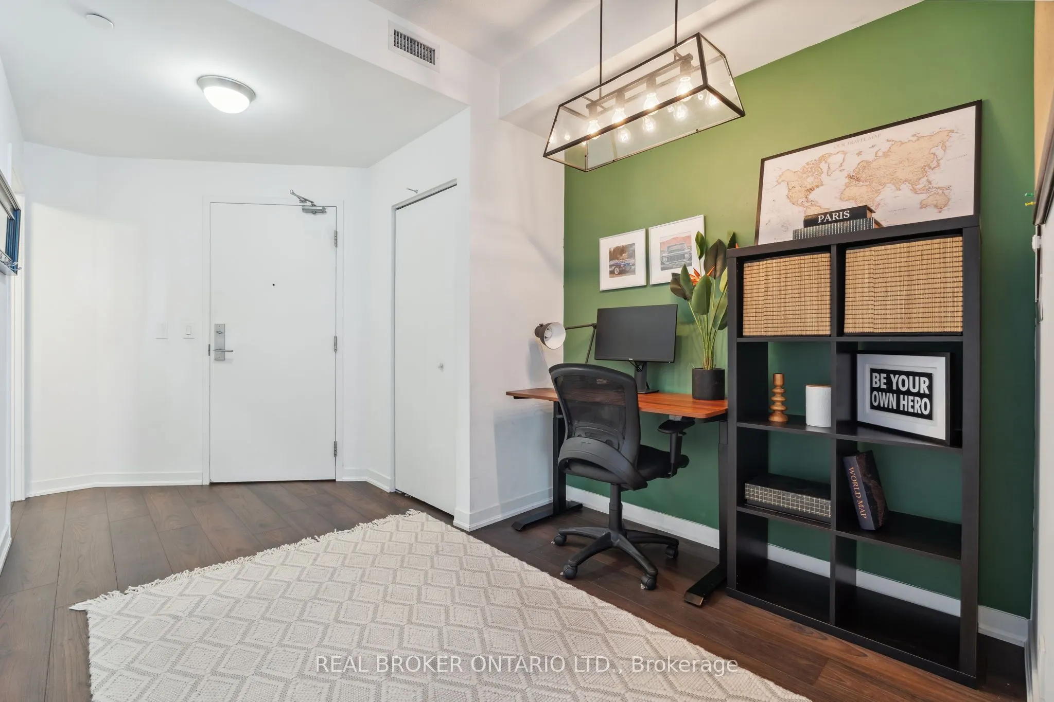 51 East Liberty Street, #1115