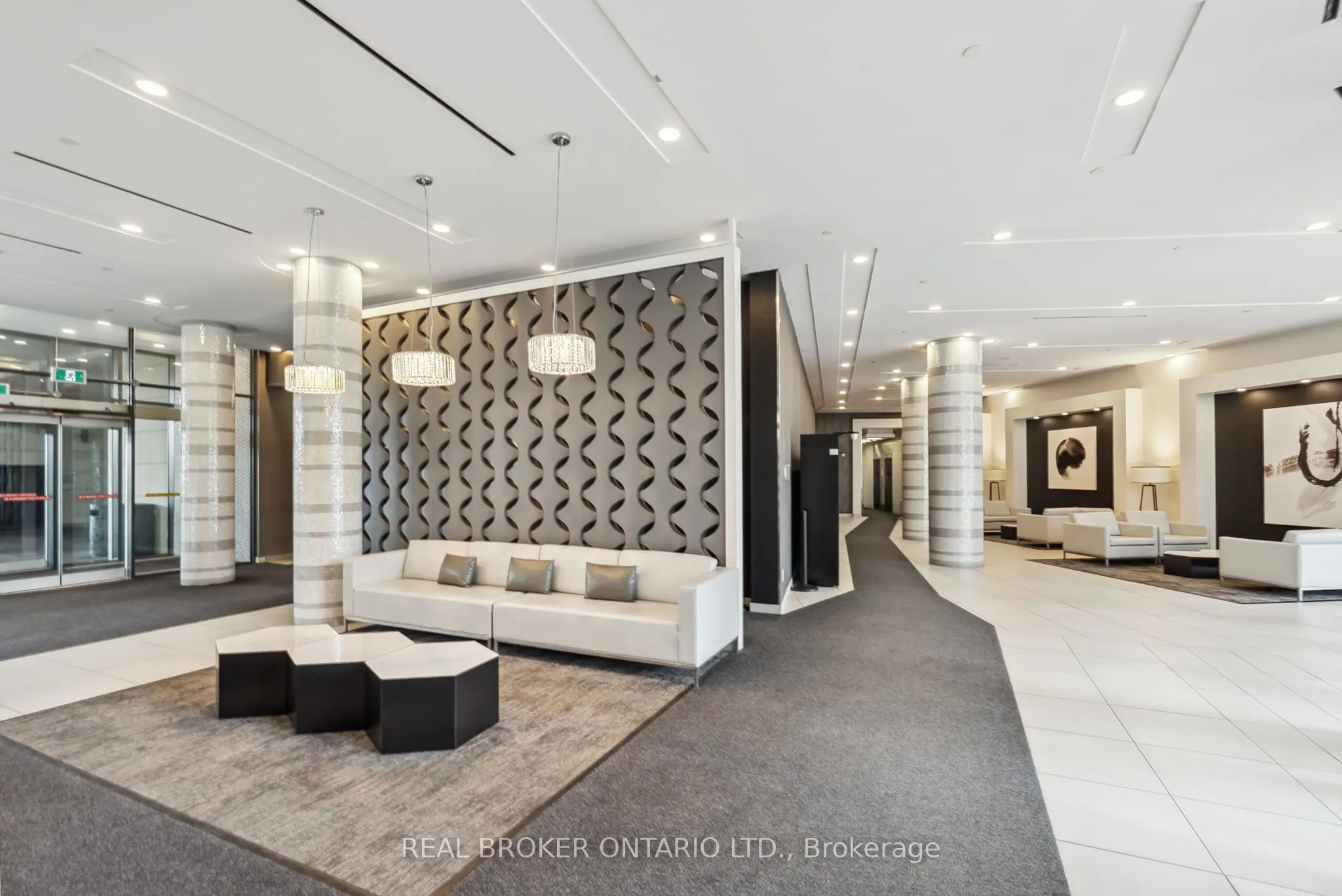 51 East Liberty Street, #1115