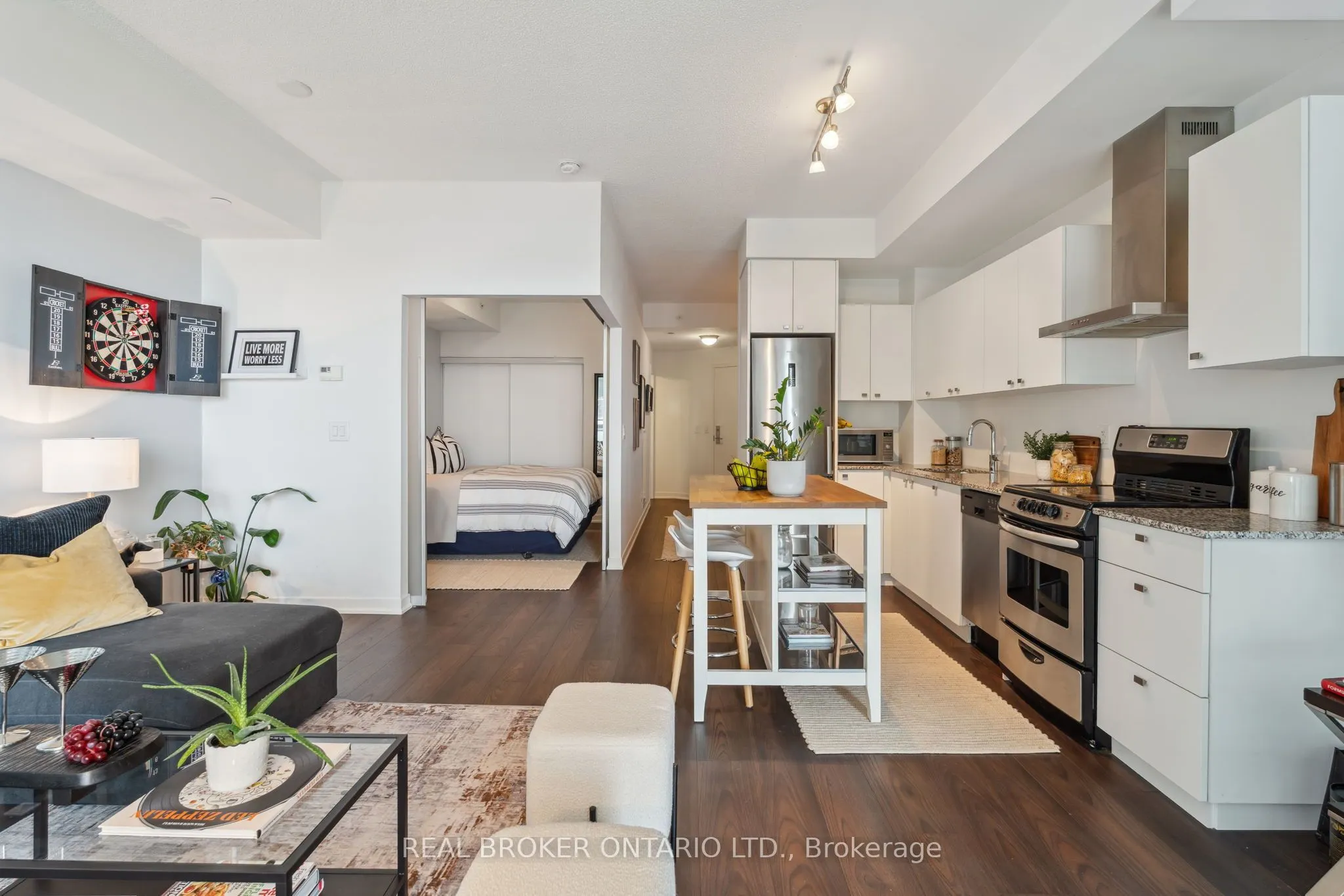 51 East Liberty Street, #1115