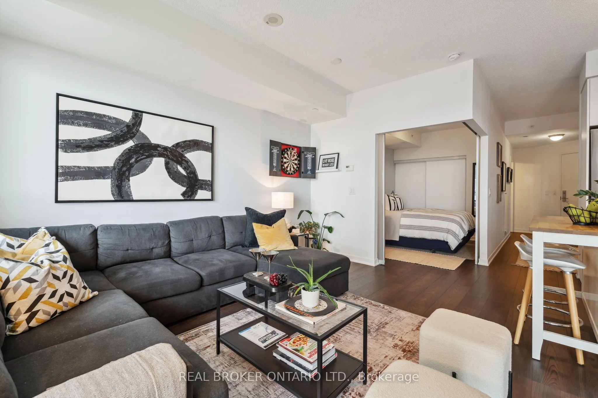 51 East Liberty Street, #1115