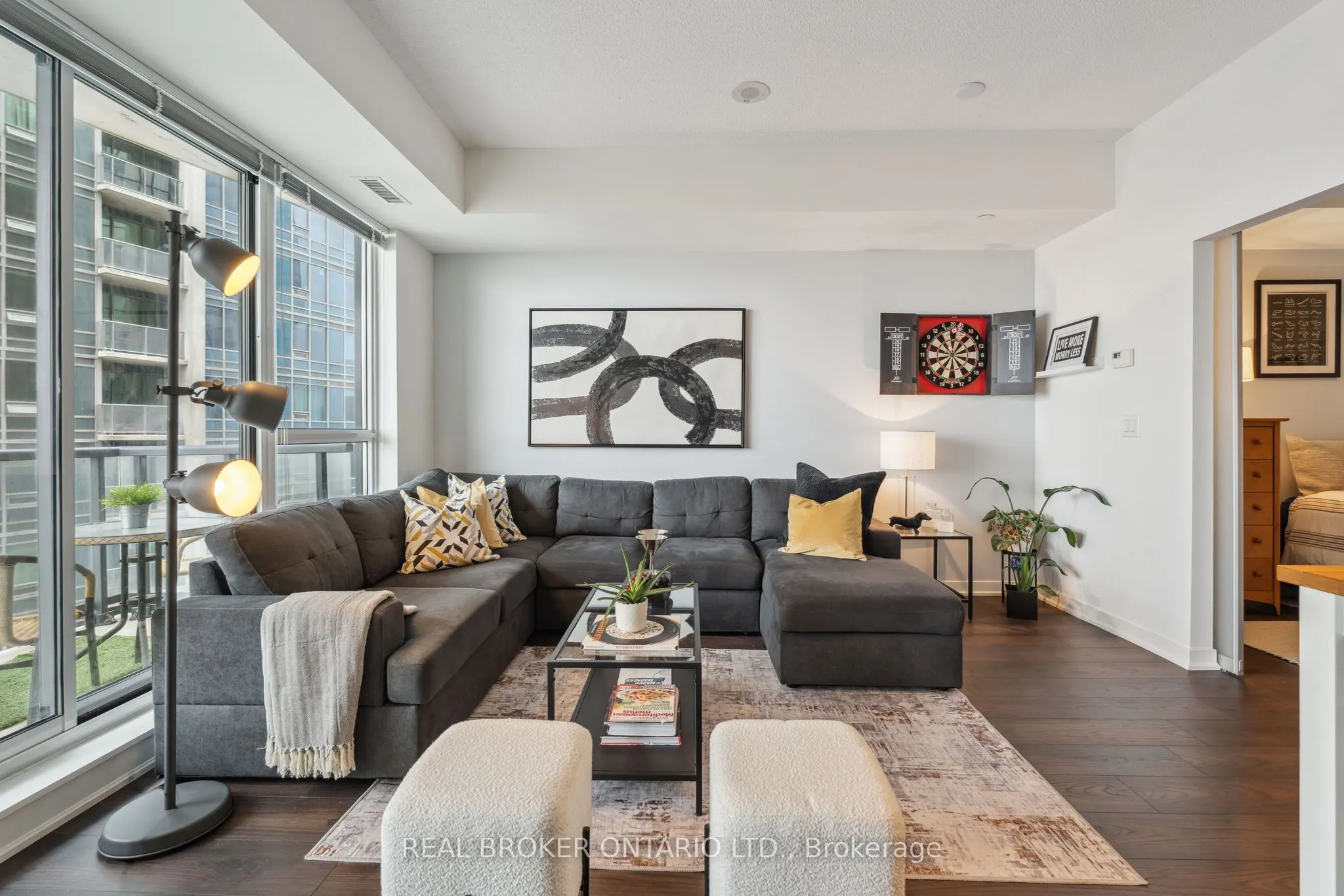51 East Liberty Street, #1115