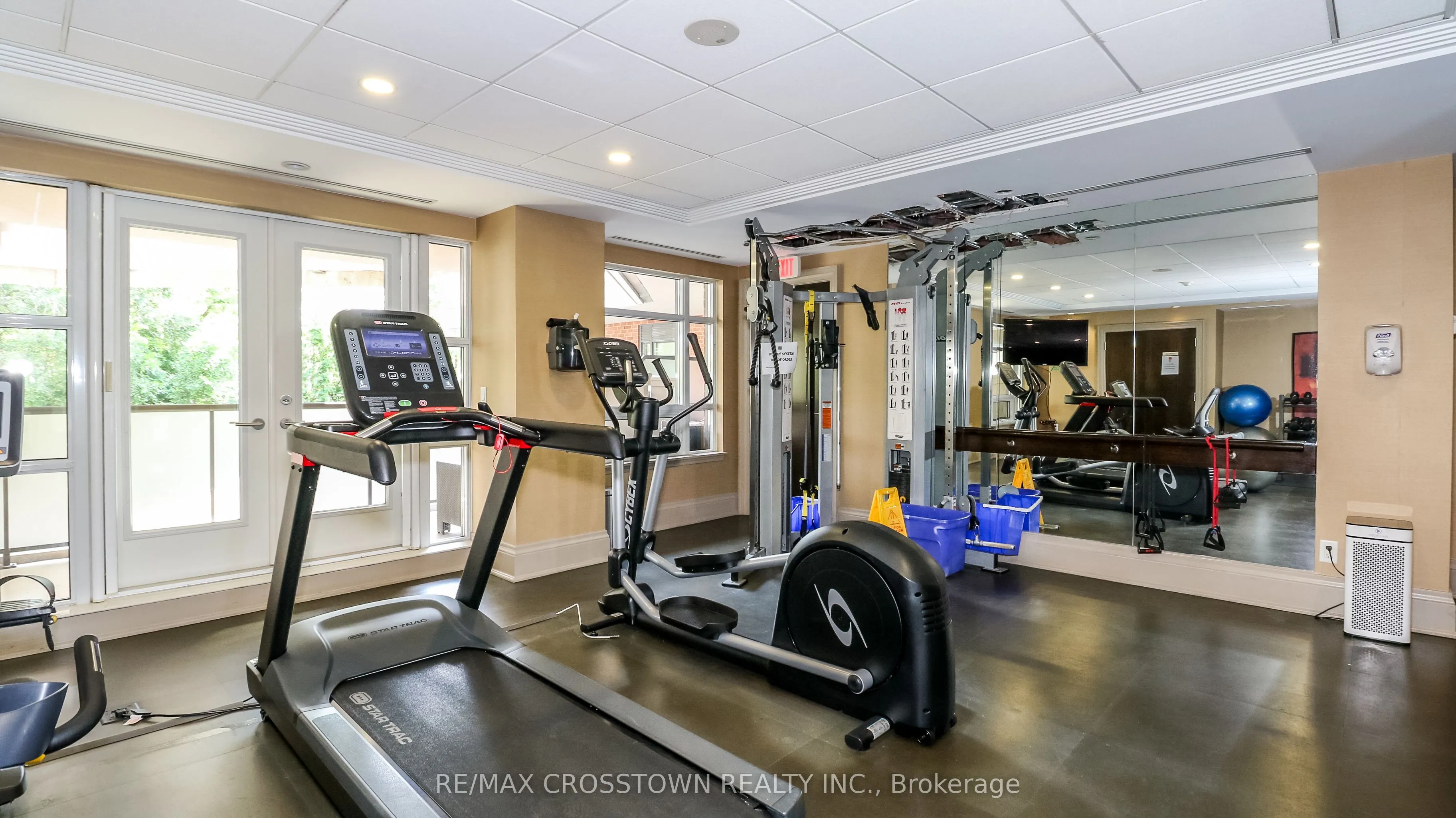 1717 Avenue Road, #321