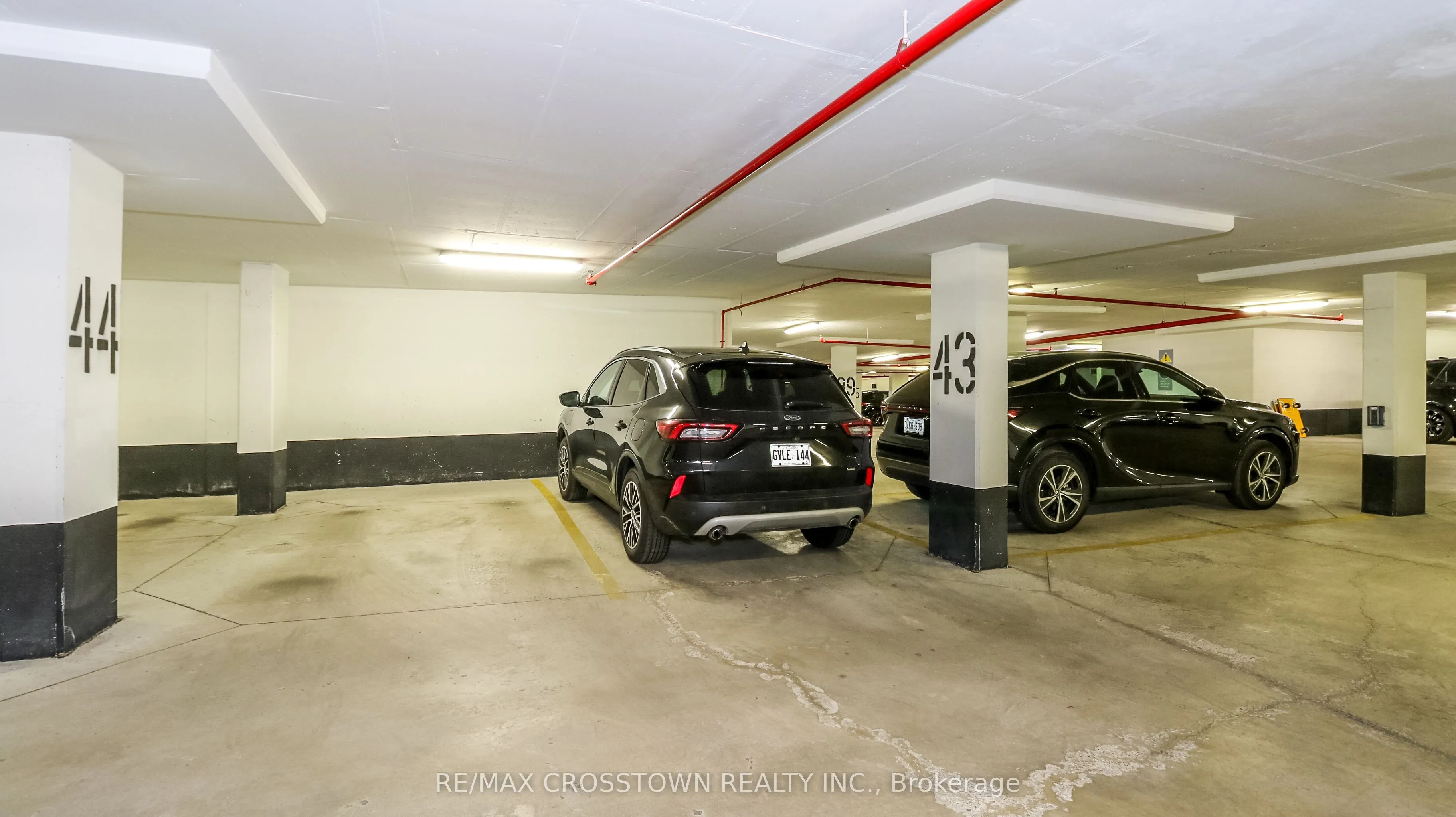 1717 Avenue Road, #321