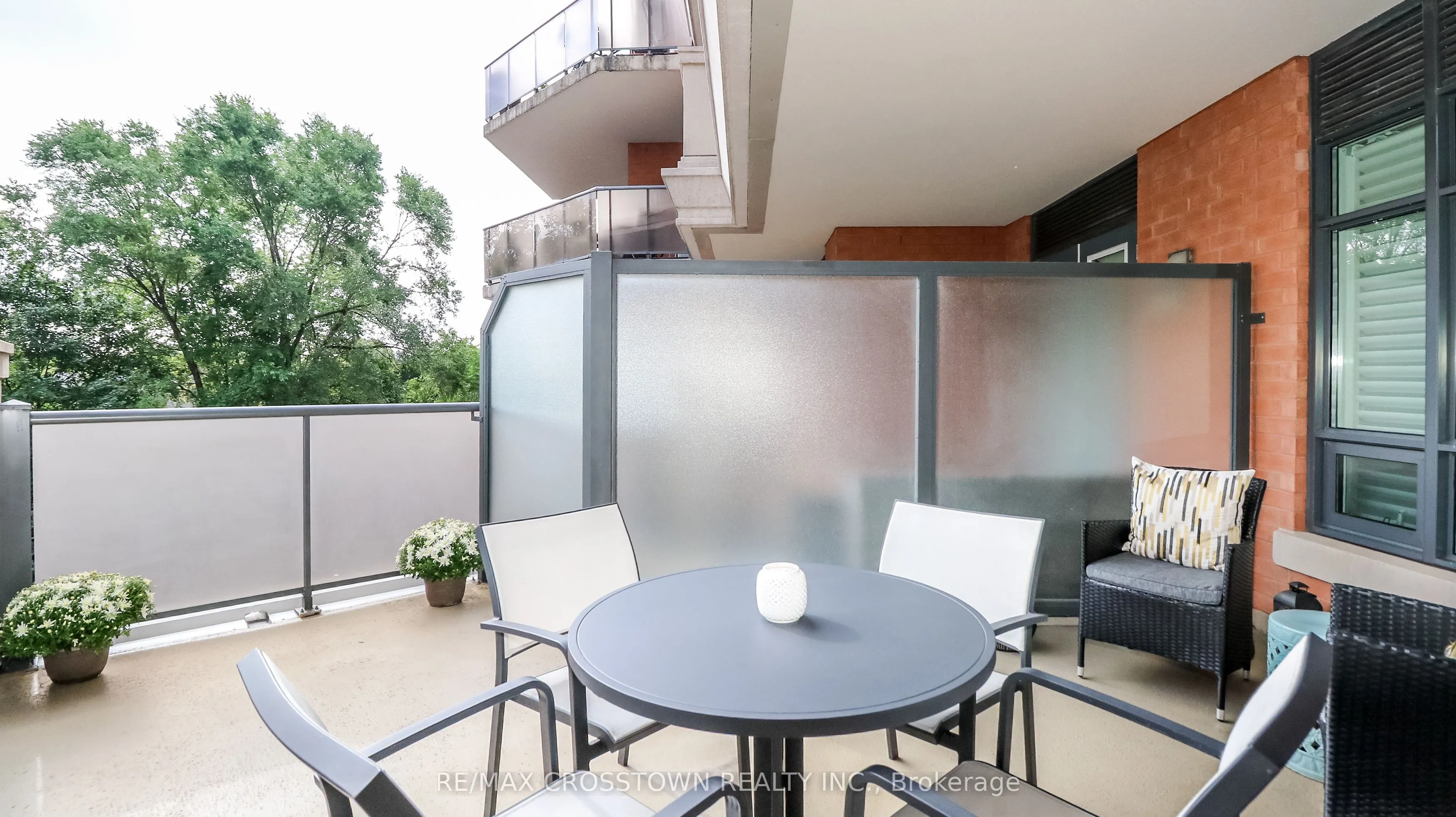 1717 Avenue Road, #321