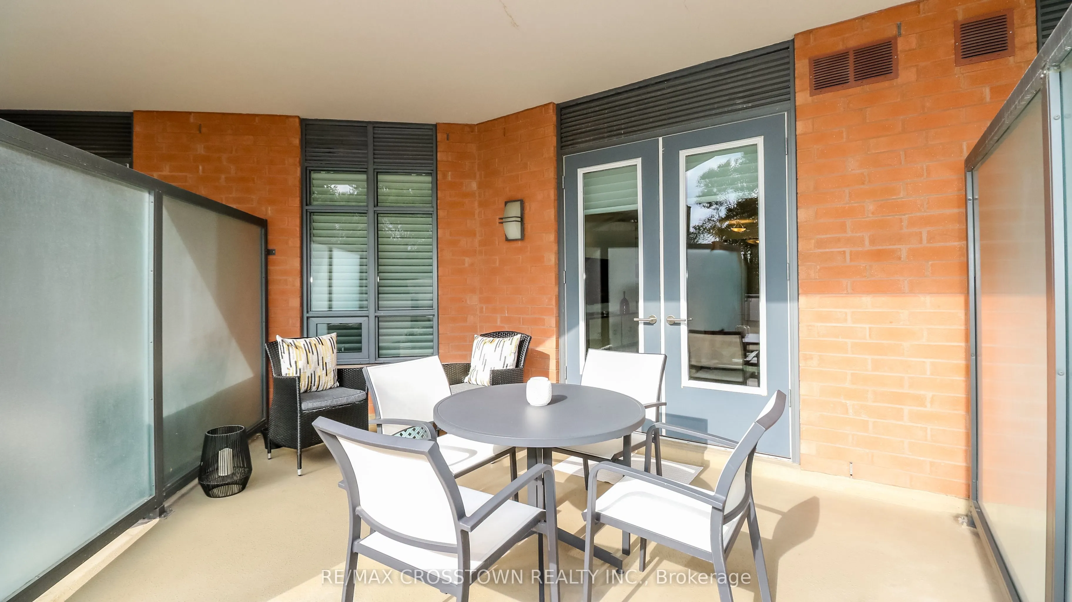 1717 Avenue Road, #321
