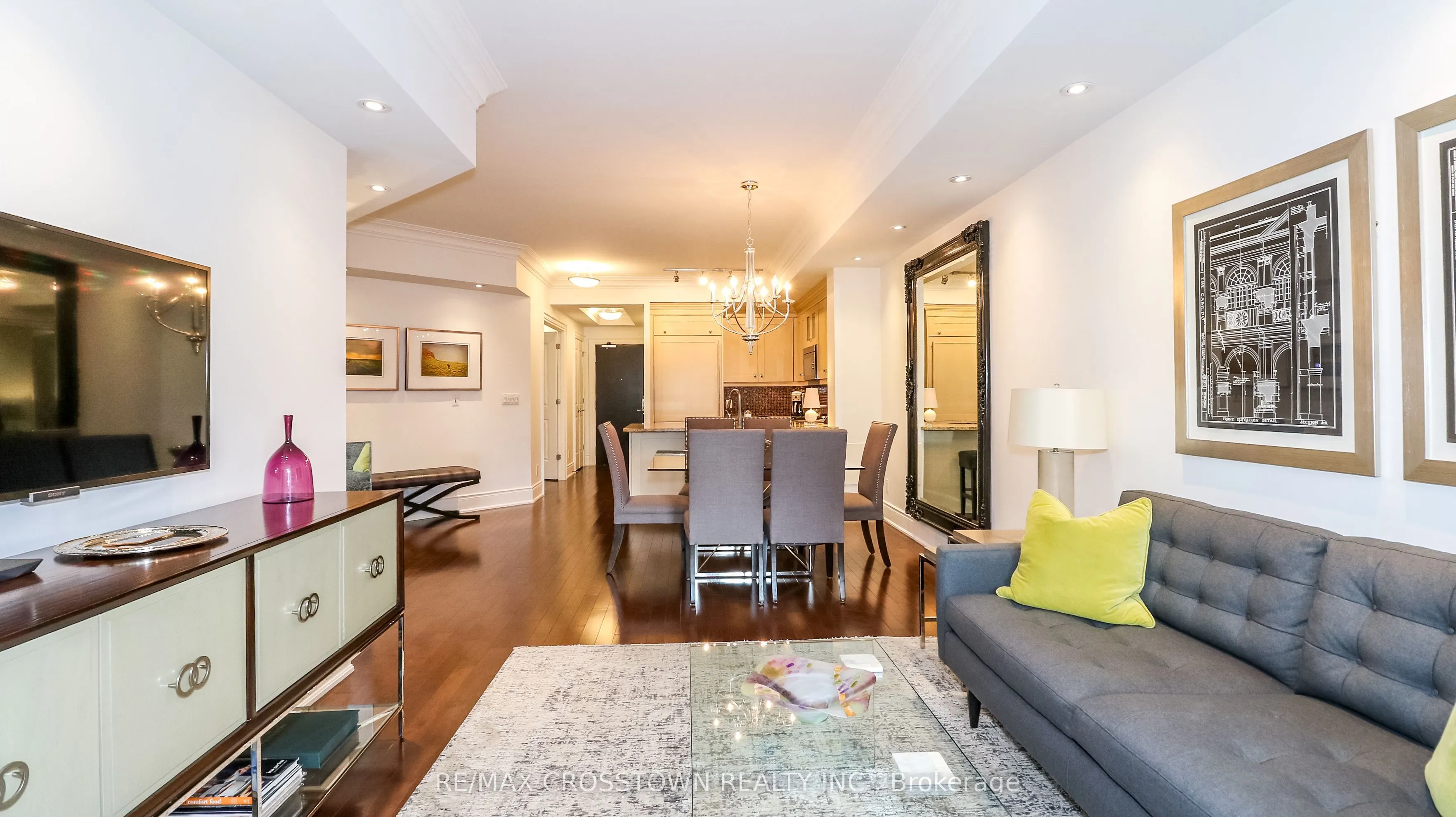 1717 Avenue Road, #321