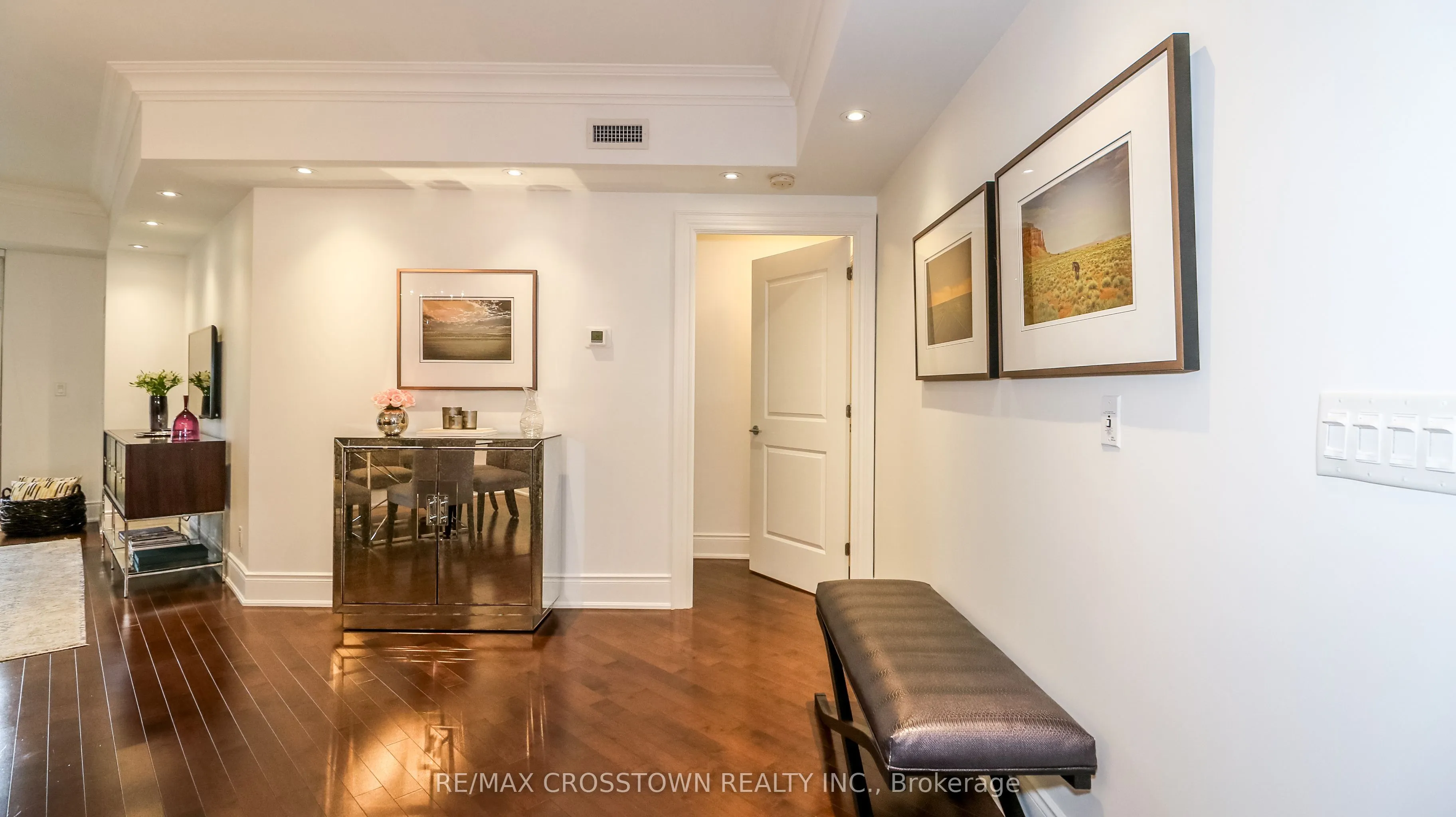 1717 Avenue Road, #321