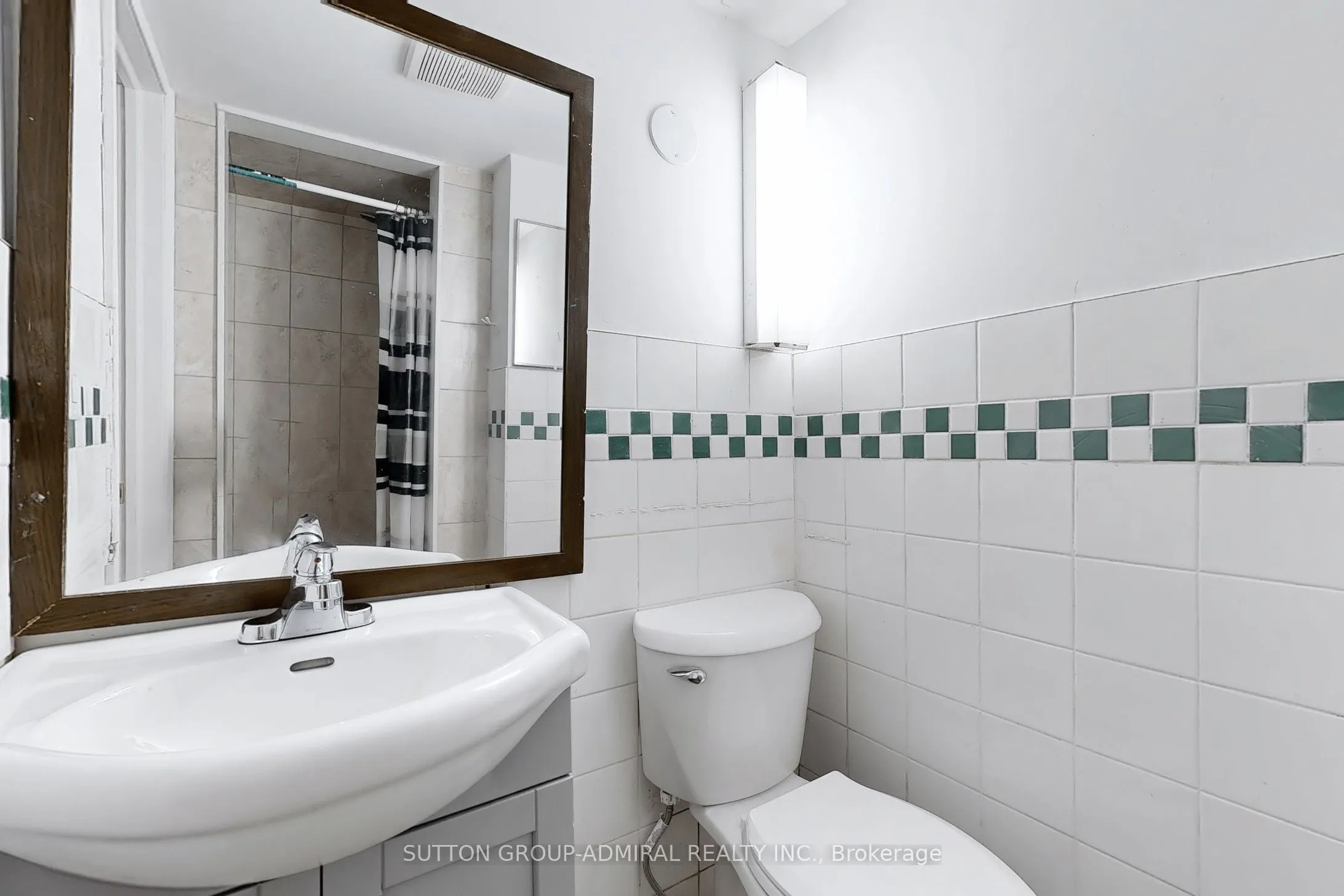 1305 Steeles Avenue W, #9