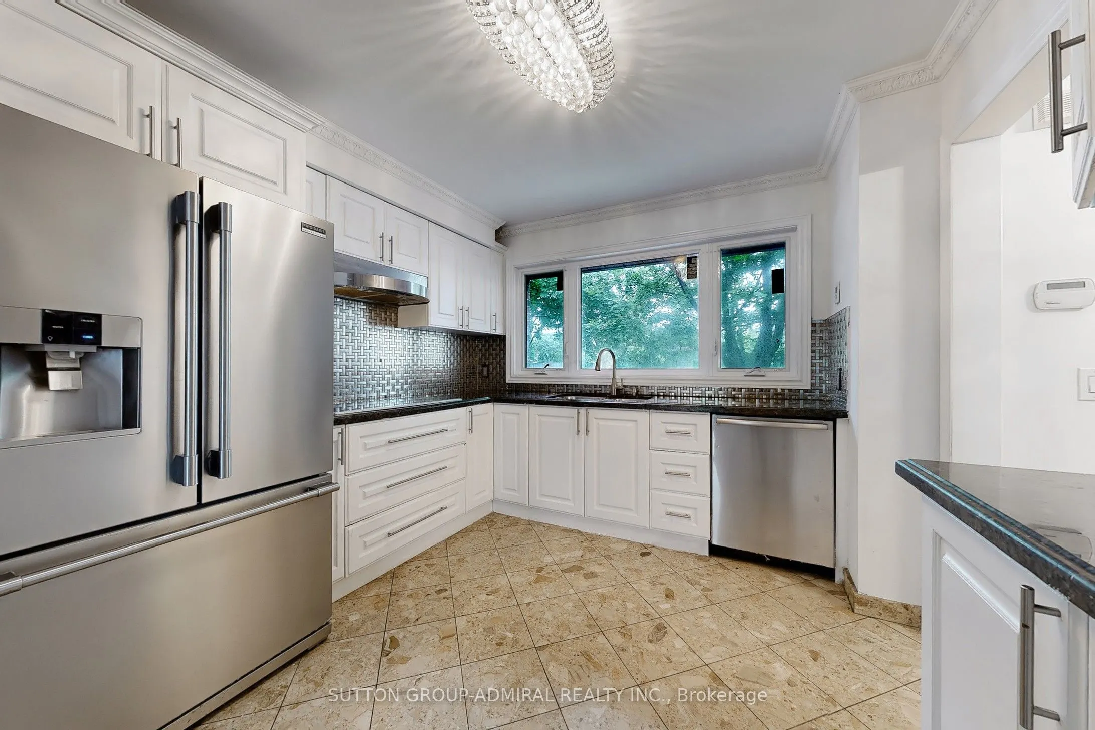 1305 Steeles Avenue W, #9
