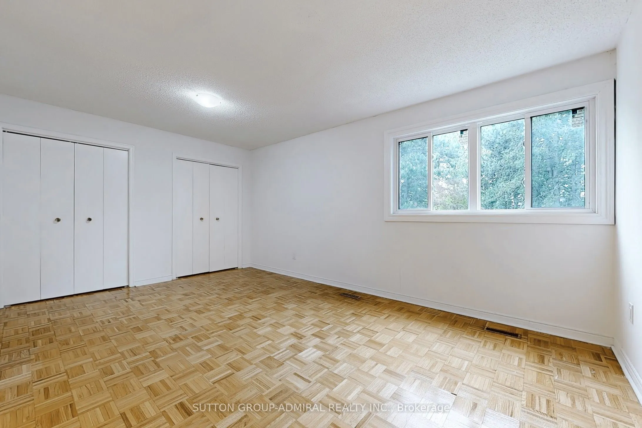 1305 Steeles Avenue W, #9