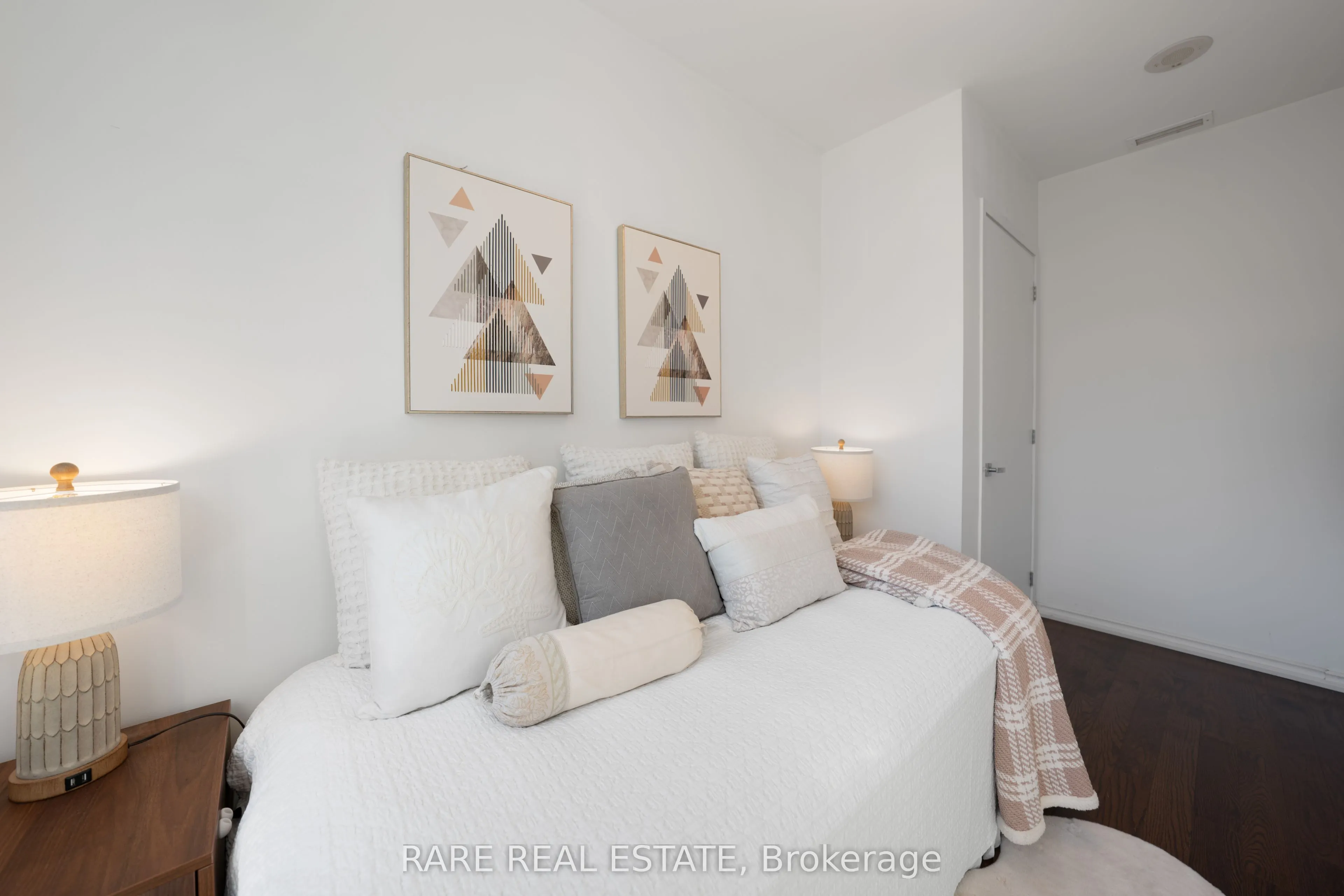 16 Loretto Lane, #4
