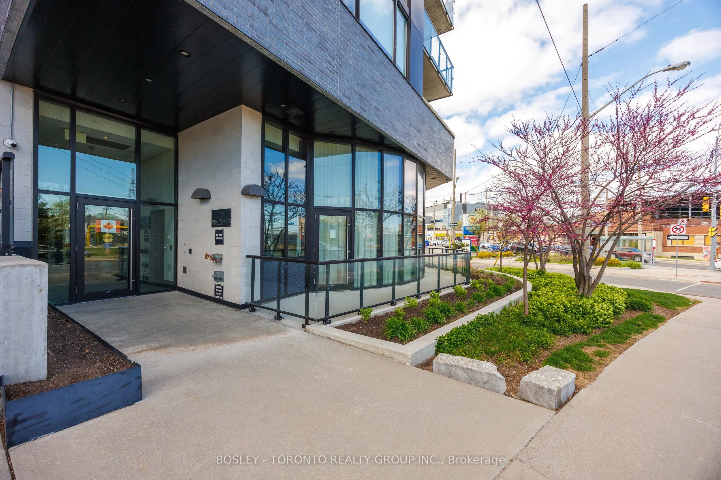 25 Malcolm Road, #411