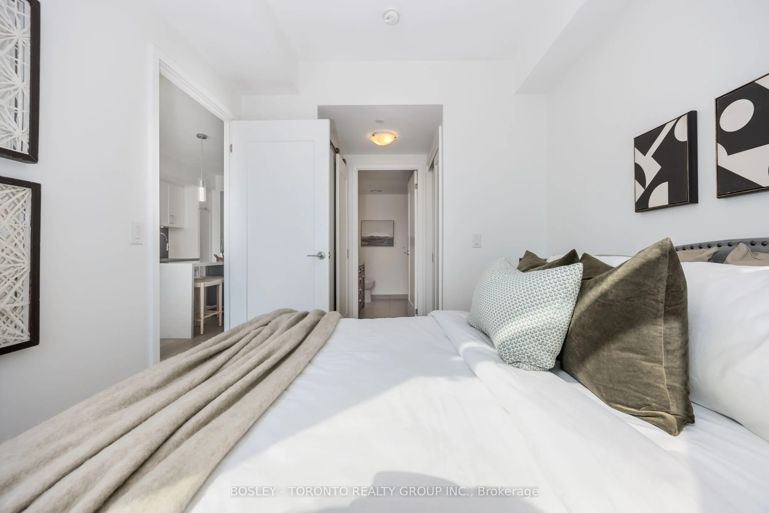 25 Malcolm Road, #411