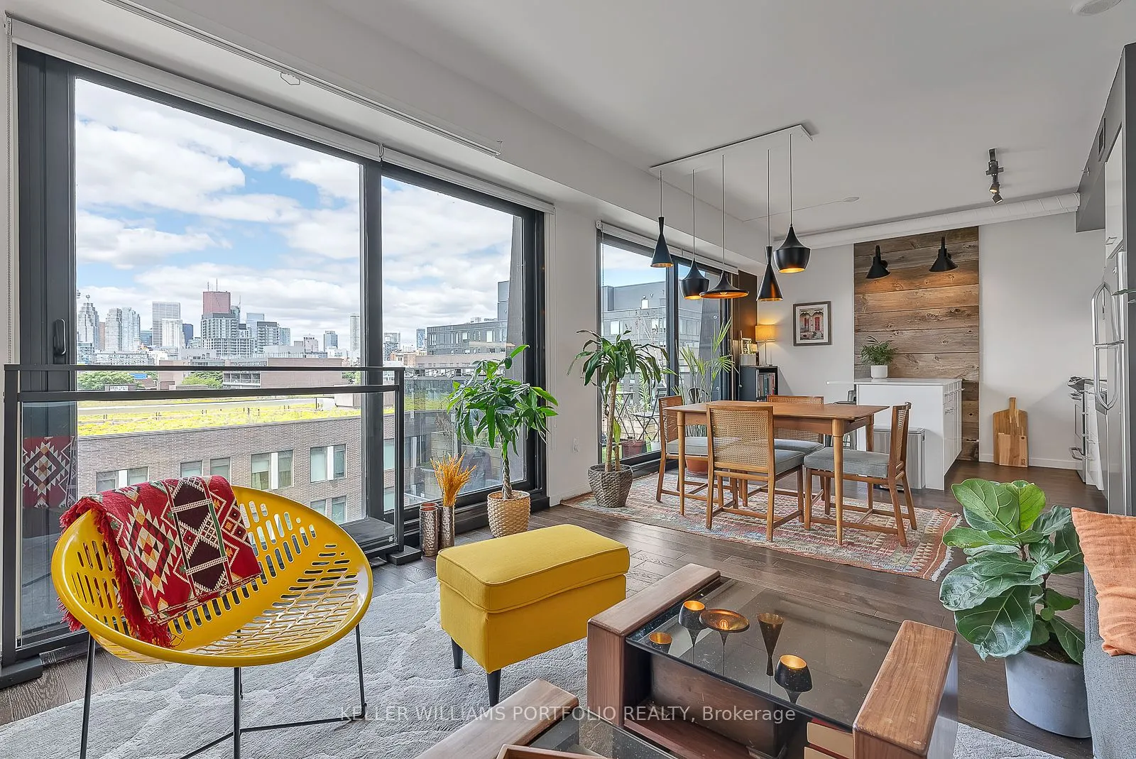 47 Lower River Street, #636