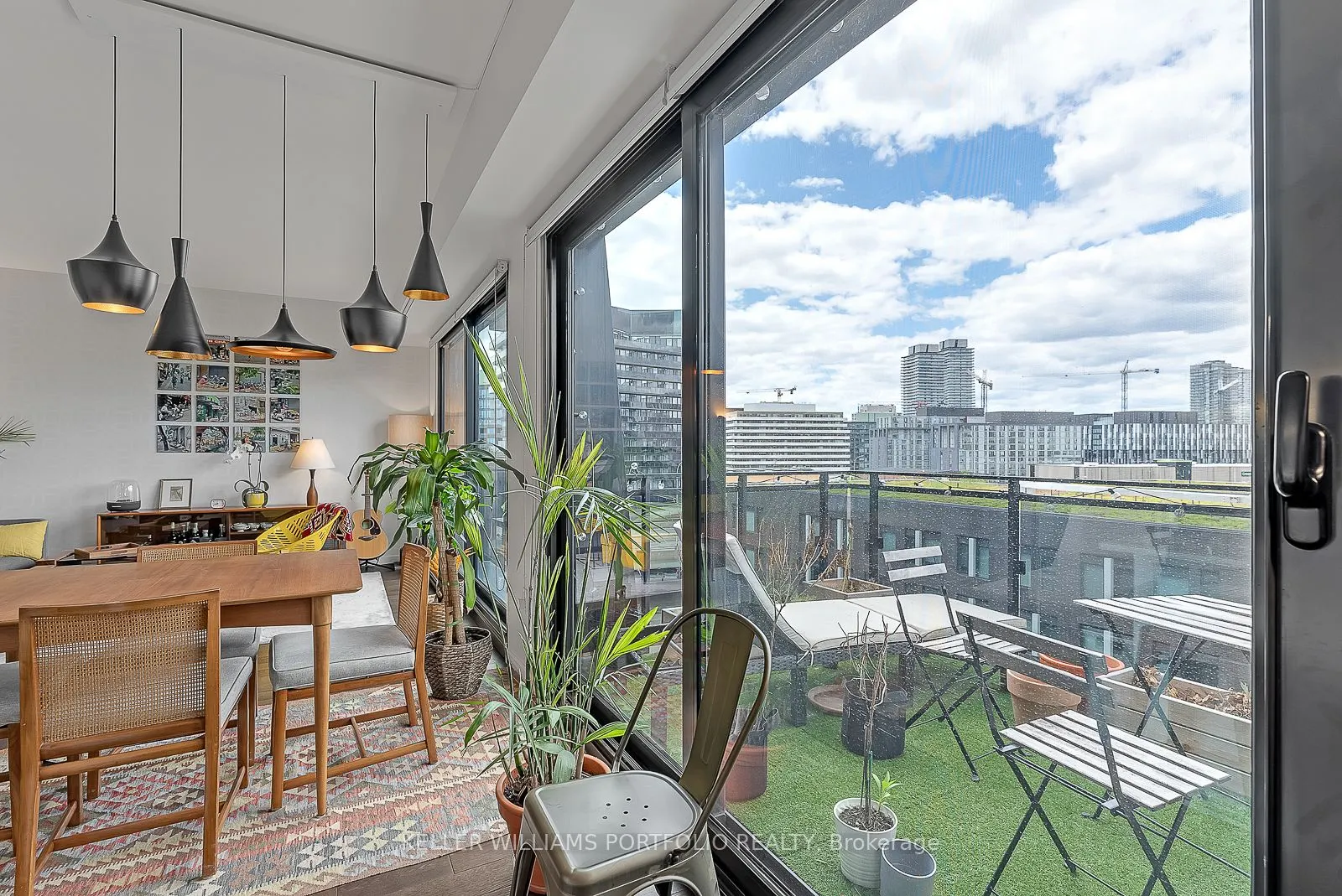 47 Lower River Street, #636